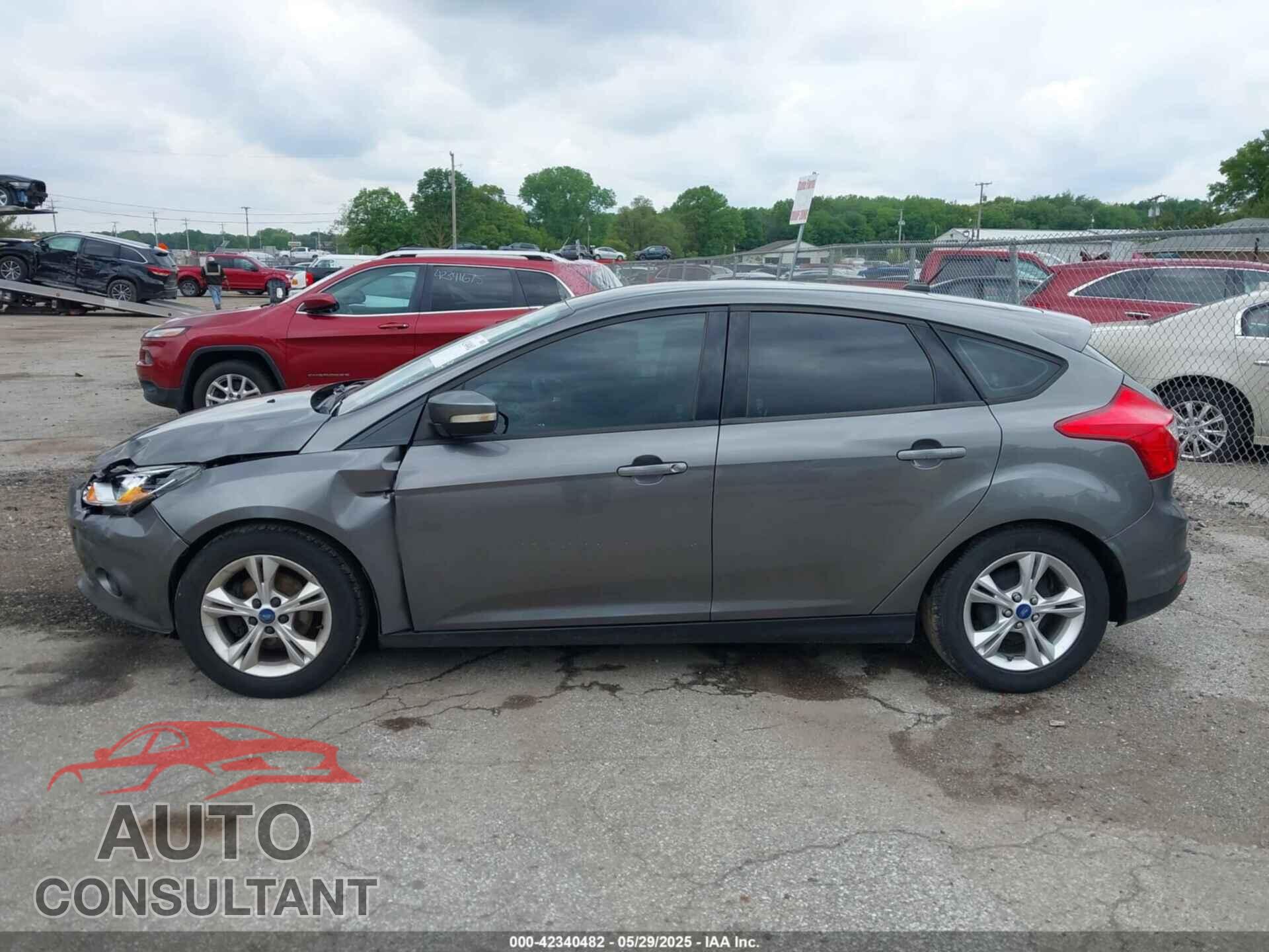 FORD FOCUS 2013 - 1FADP3K2XDL150592