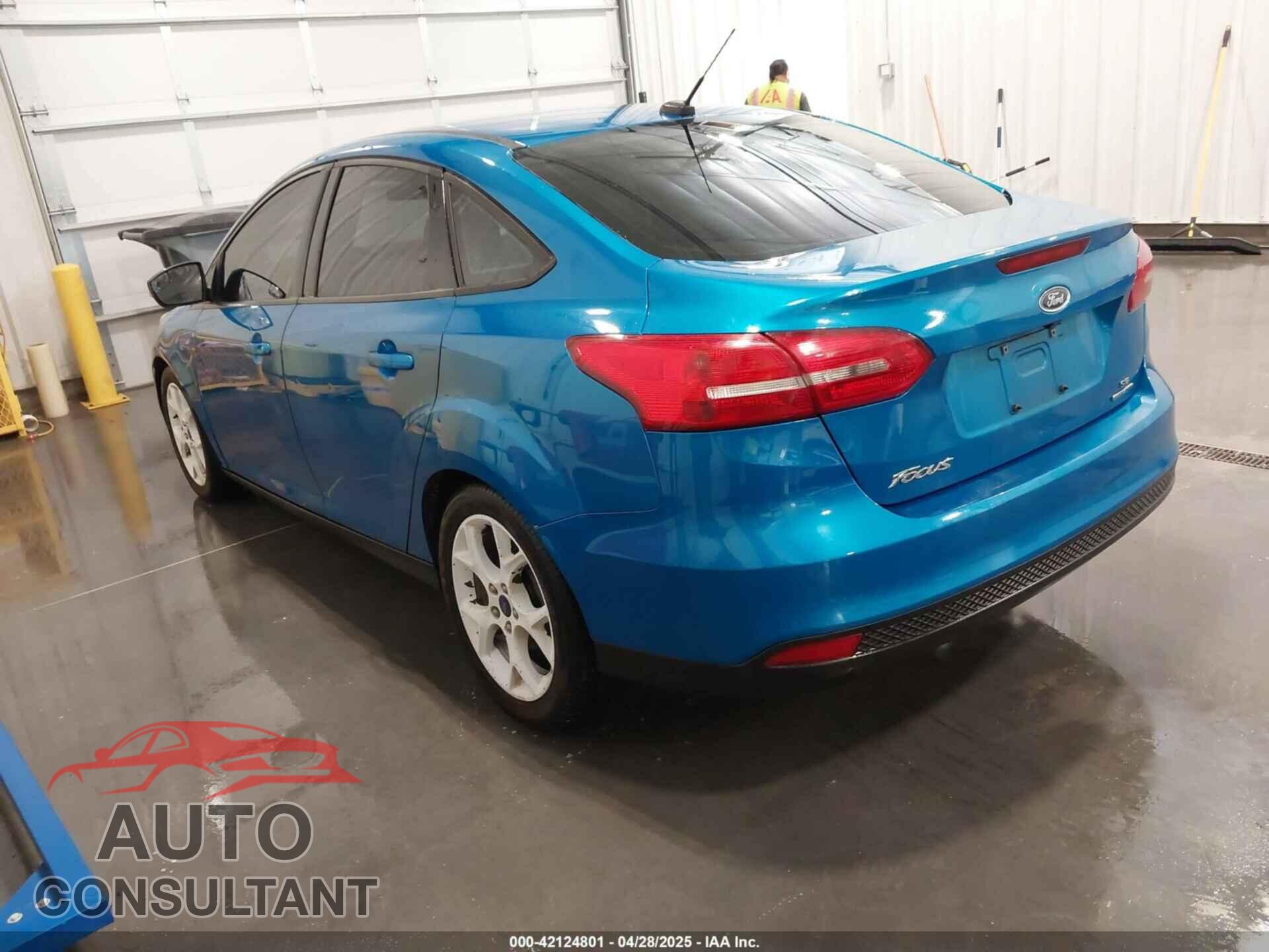 FORD FOCUS 2015 - 1FADP3F21FL255437