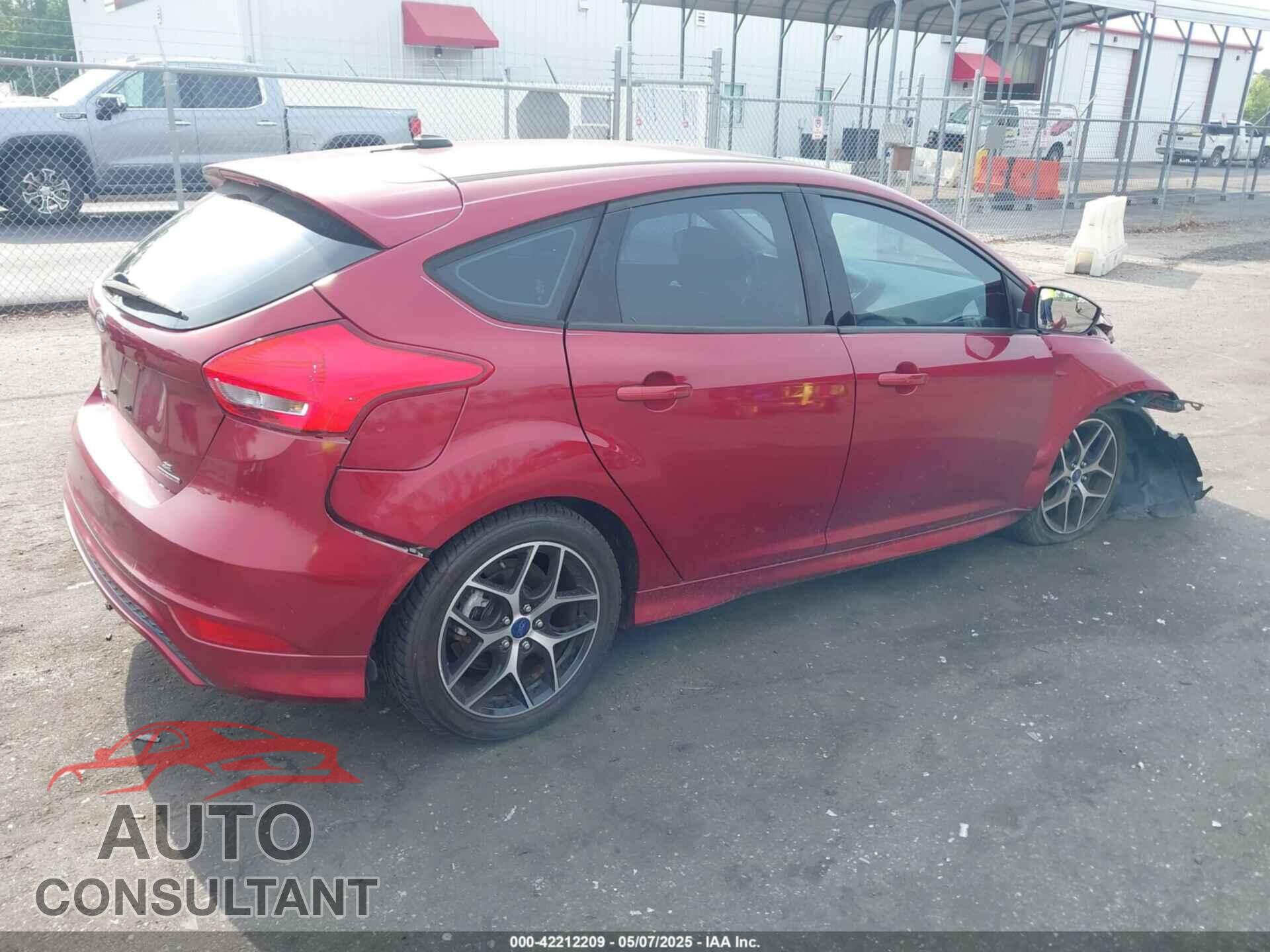 FORD FOCUS 2015 - 1FADP3K27FL215434