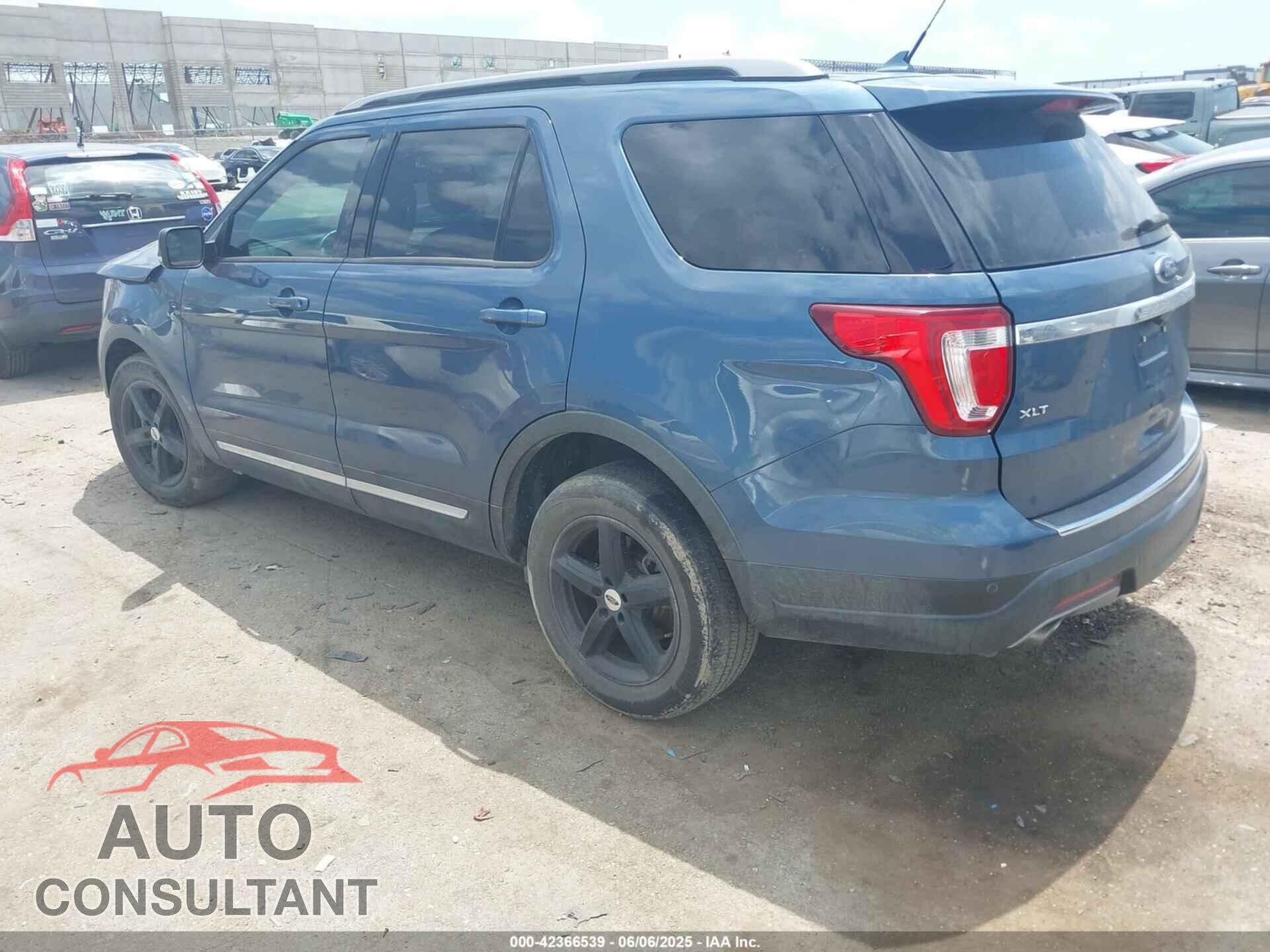 FORD EXPLORER 2018 - 1FM5K7D85JGB77656