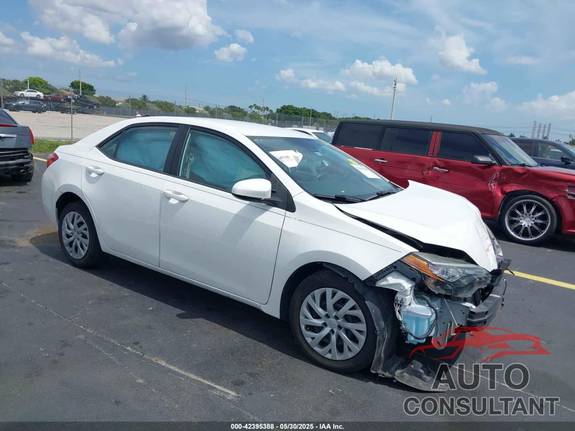 TOYOTA COROLLA 2017 - 5YFBURHE5HP611421