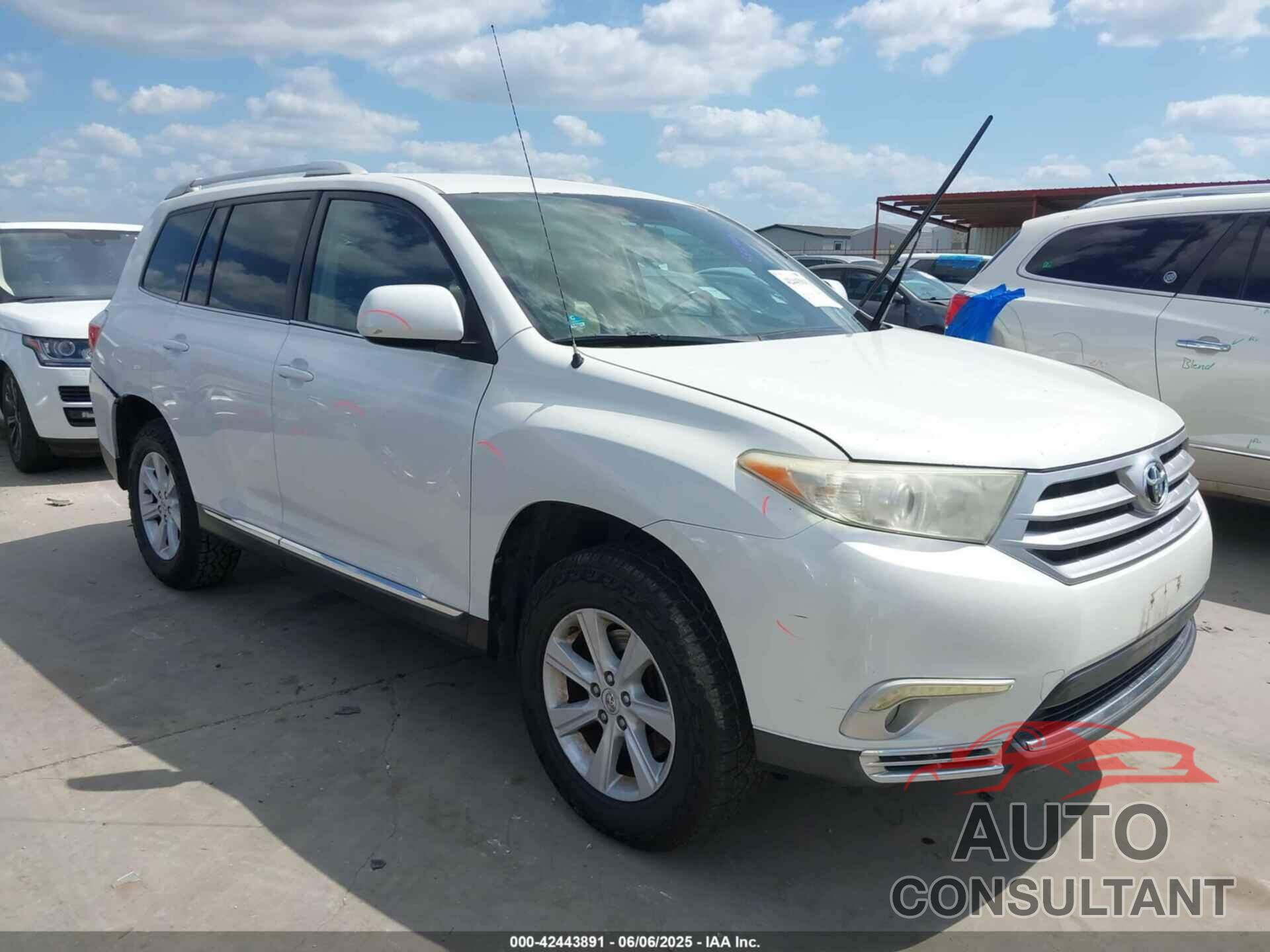 TOYOTA HIGHLANDER 2011 - 5TDZA3EH7BS012313