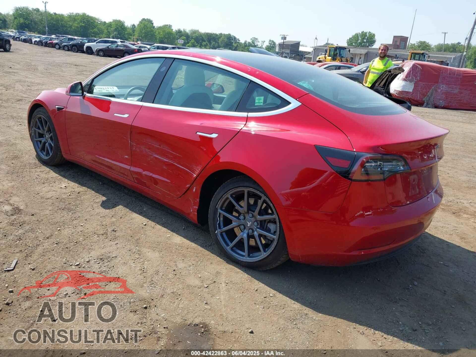 TESLA MODEL 3 2020 - 5YJ3E1EB4LF668209