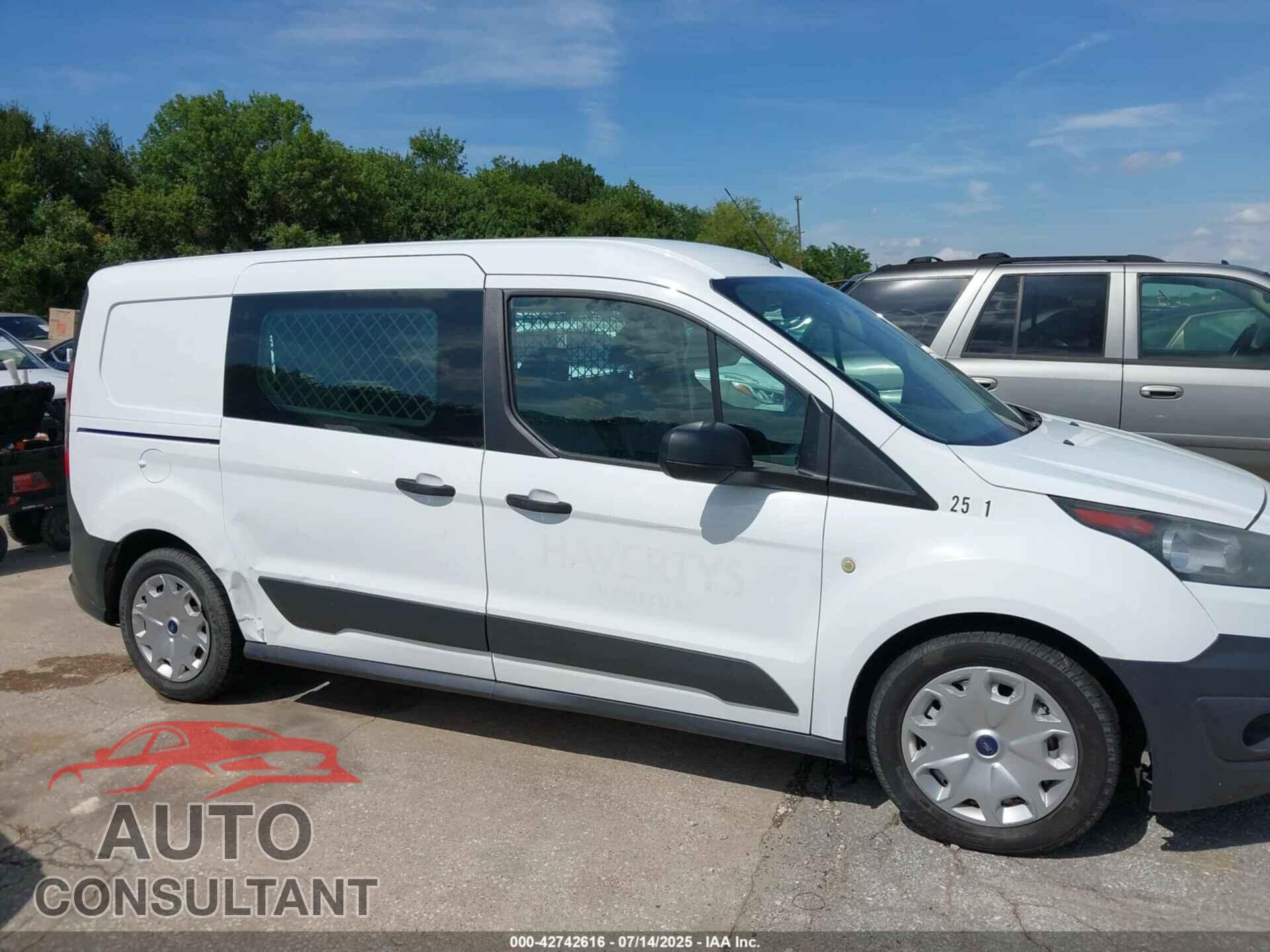 FORD TRANSIT CONNECT 2018 - NM0LS7E75J1369919
