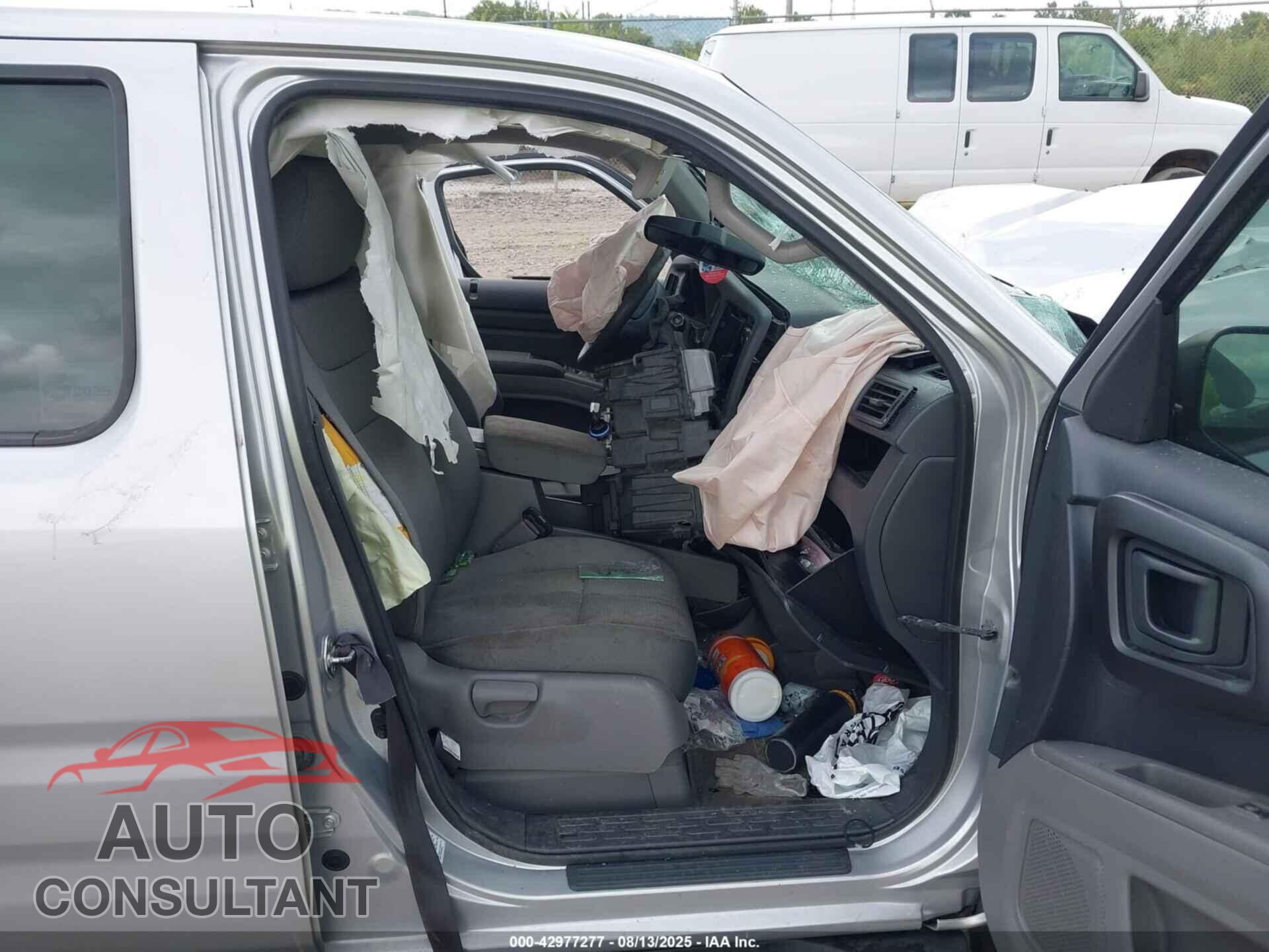 HONDA RIDGELINE 2013 - 5FPYK1F28DB007563