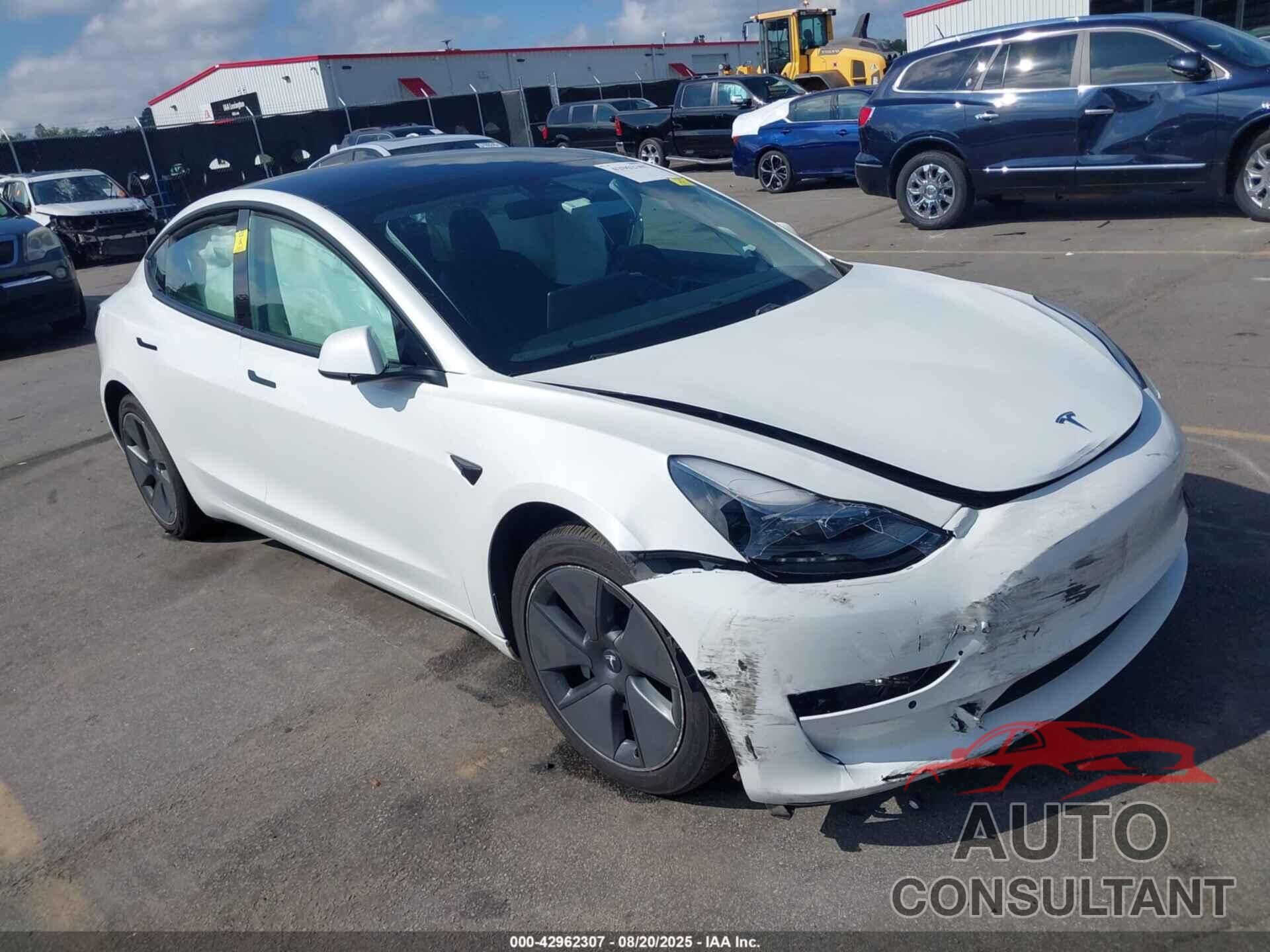 TESLA MODEL 3 2021 - 5YJ3E1EB8MF032832