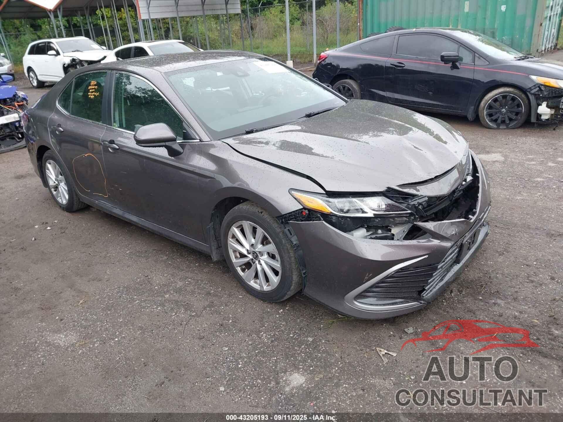 TOYOTA CAMRY 2023 - 4T1C11BK1PU097030