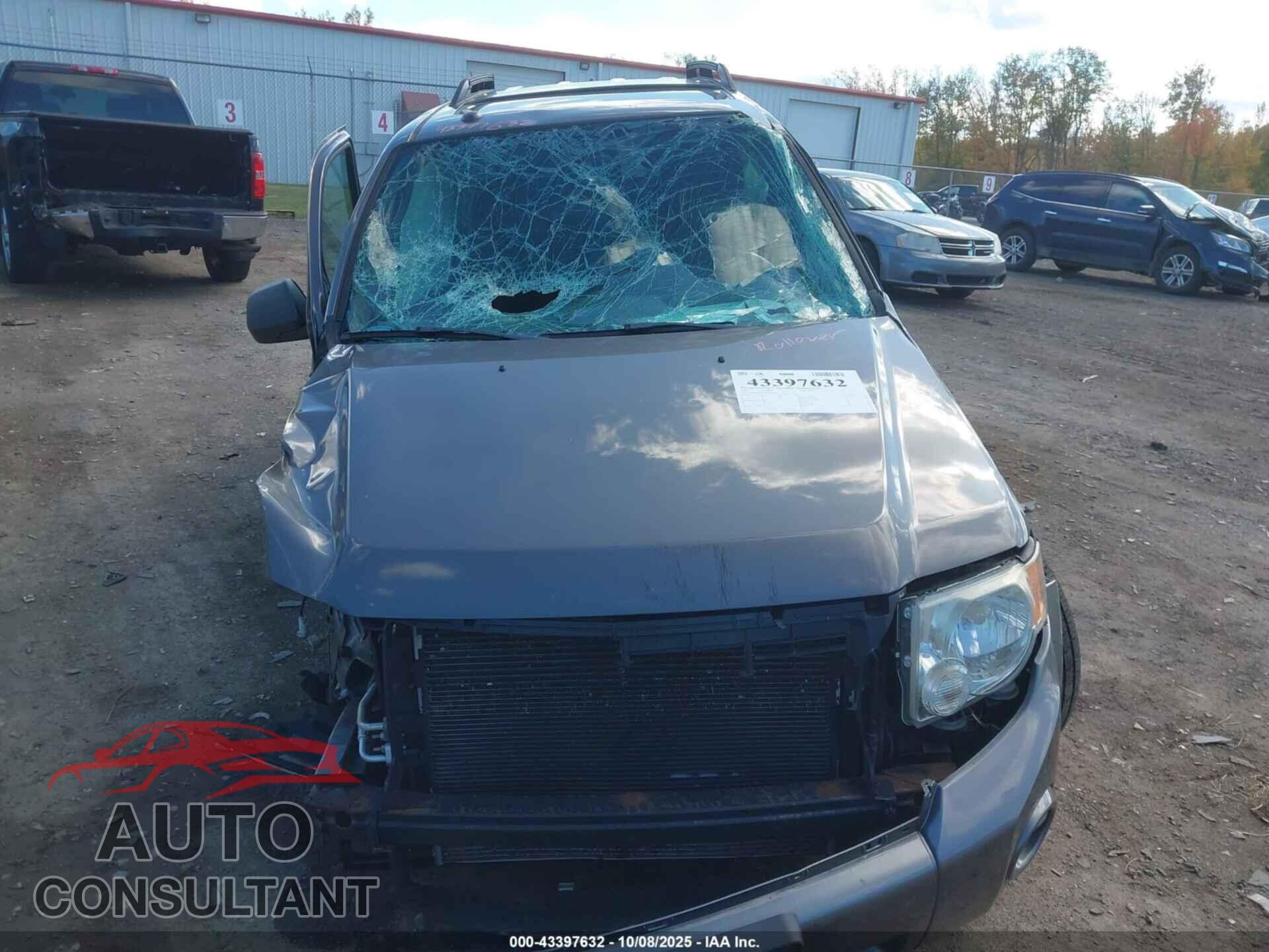 FORD ESCAPE 2011 - 1FMCU9D70BKC61399