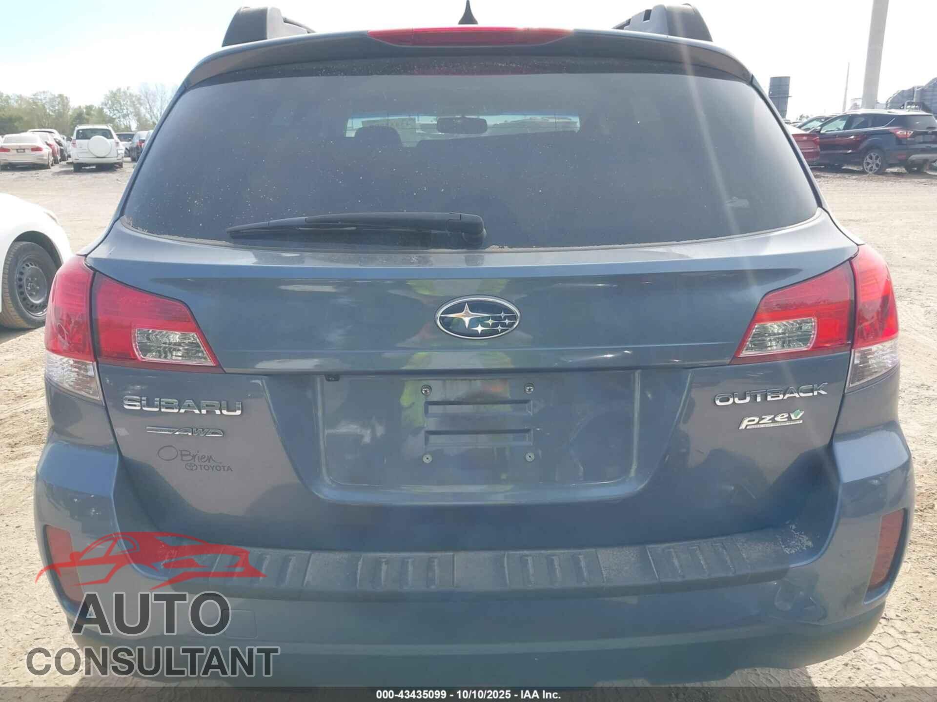 SUBARU OUTBACK 2014 - 4S4BRBLC8E3289324