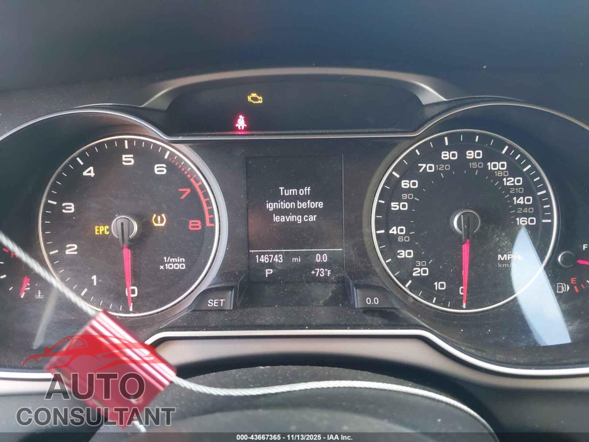 AUDI A4 2013 - WAUEFBFL6DN023287