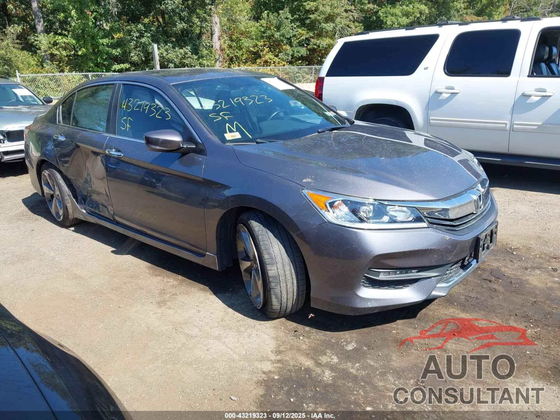 HONDA ACCORD 2017 - 1HGCR2F10HA093575