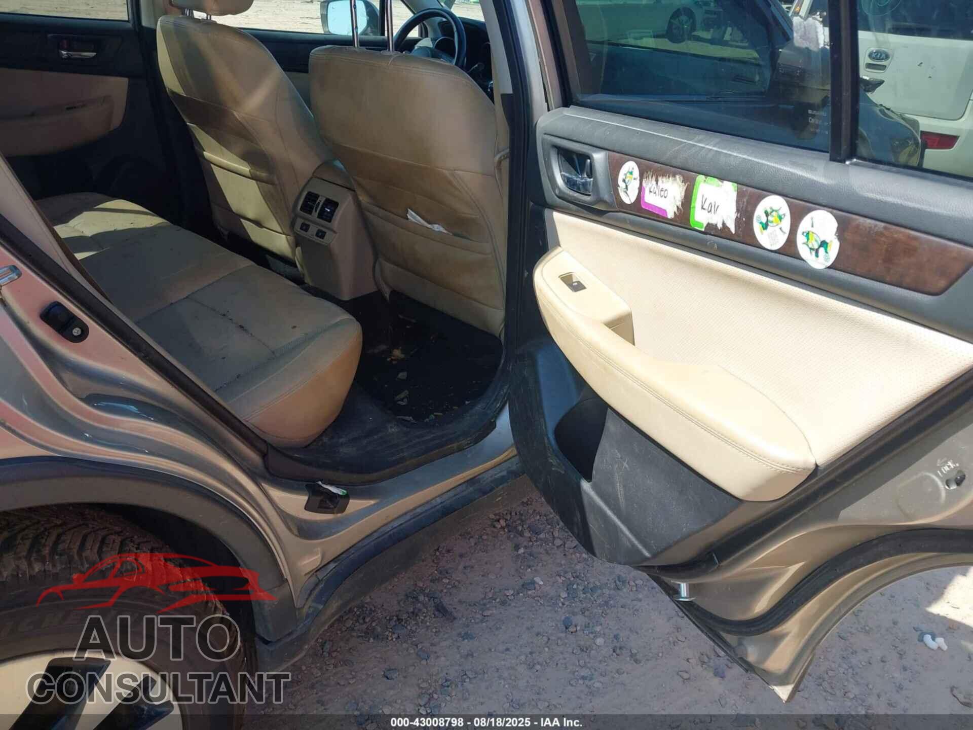 SUBARU OUTBACK 2017 - 4S4BSANC2H3339716