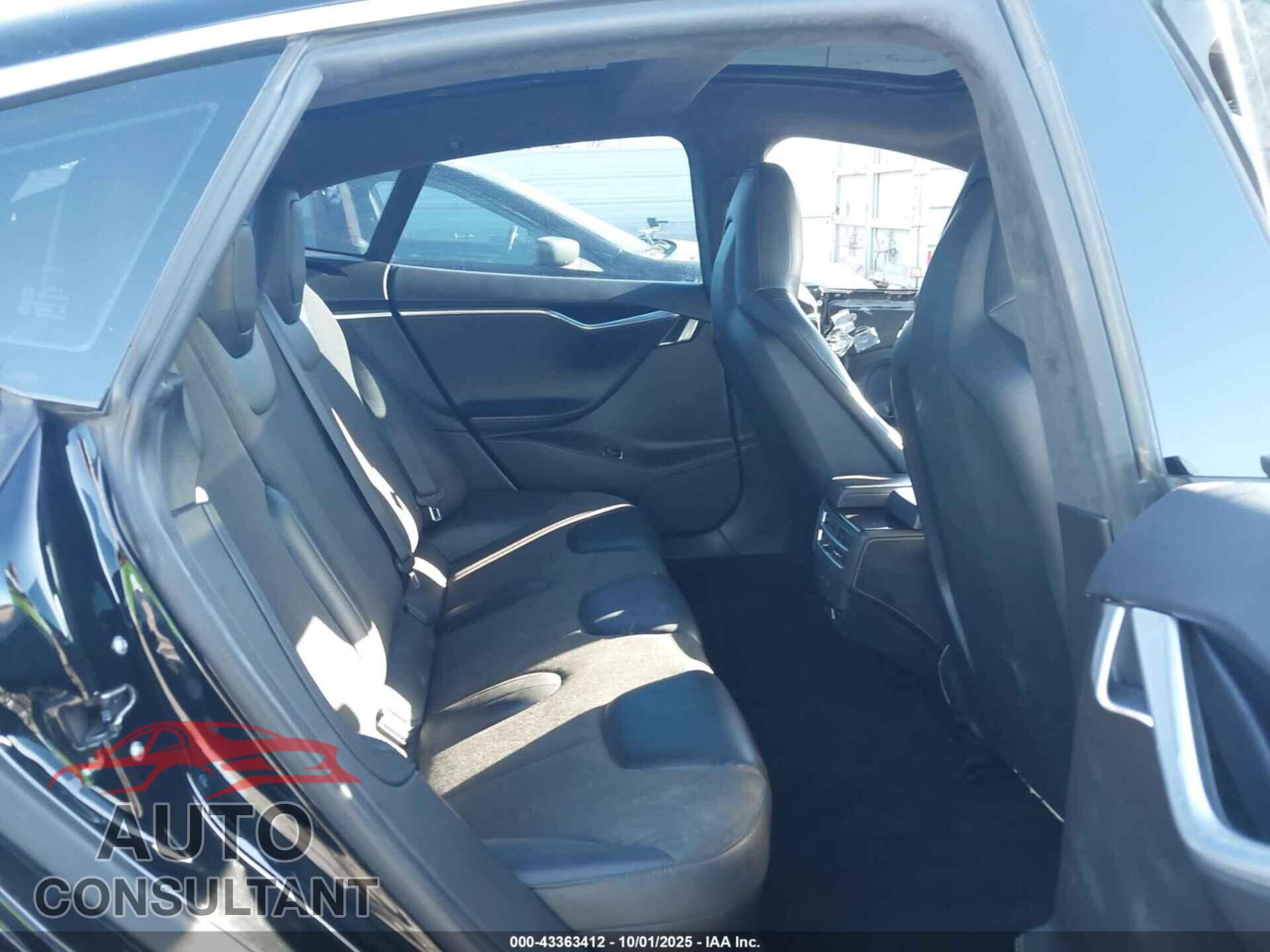 TESLA MODEL S 2016 - 5YJSA1E29GF158175