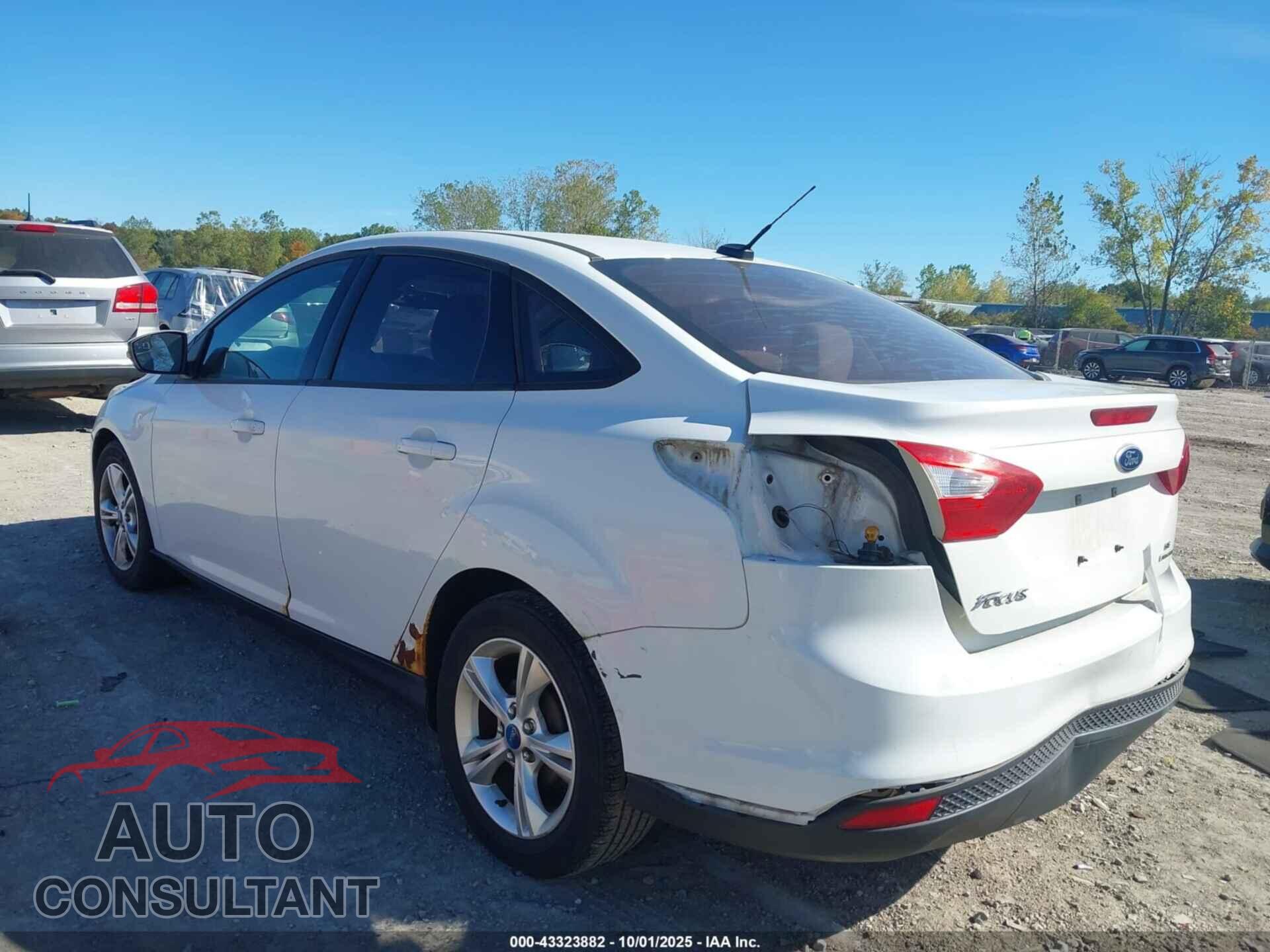FORD FOCUS 2013 - 1FADP3F2XDL175857
