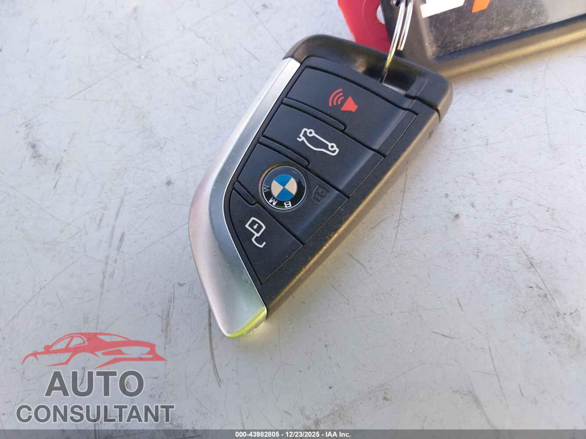 BMW 430I 2025 - WBA33DB01SCT67660
