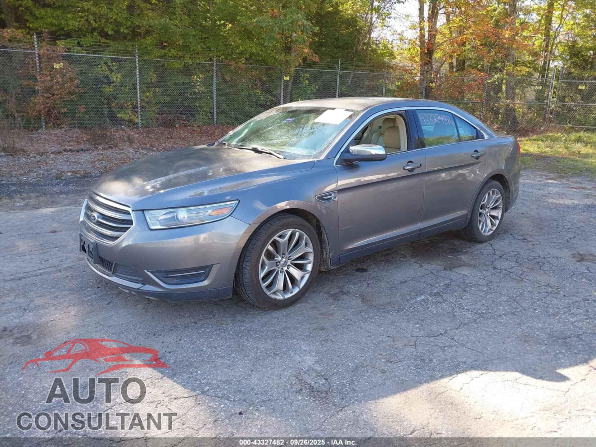 FORD TAURUS 2013 - 1FAHP2F82DG131148