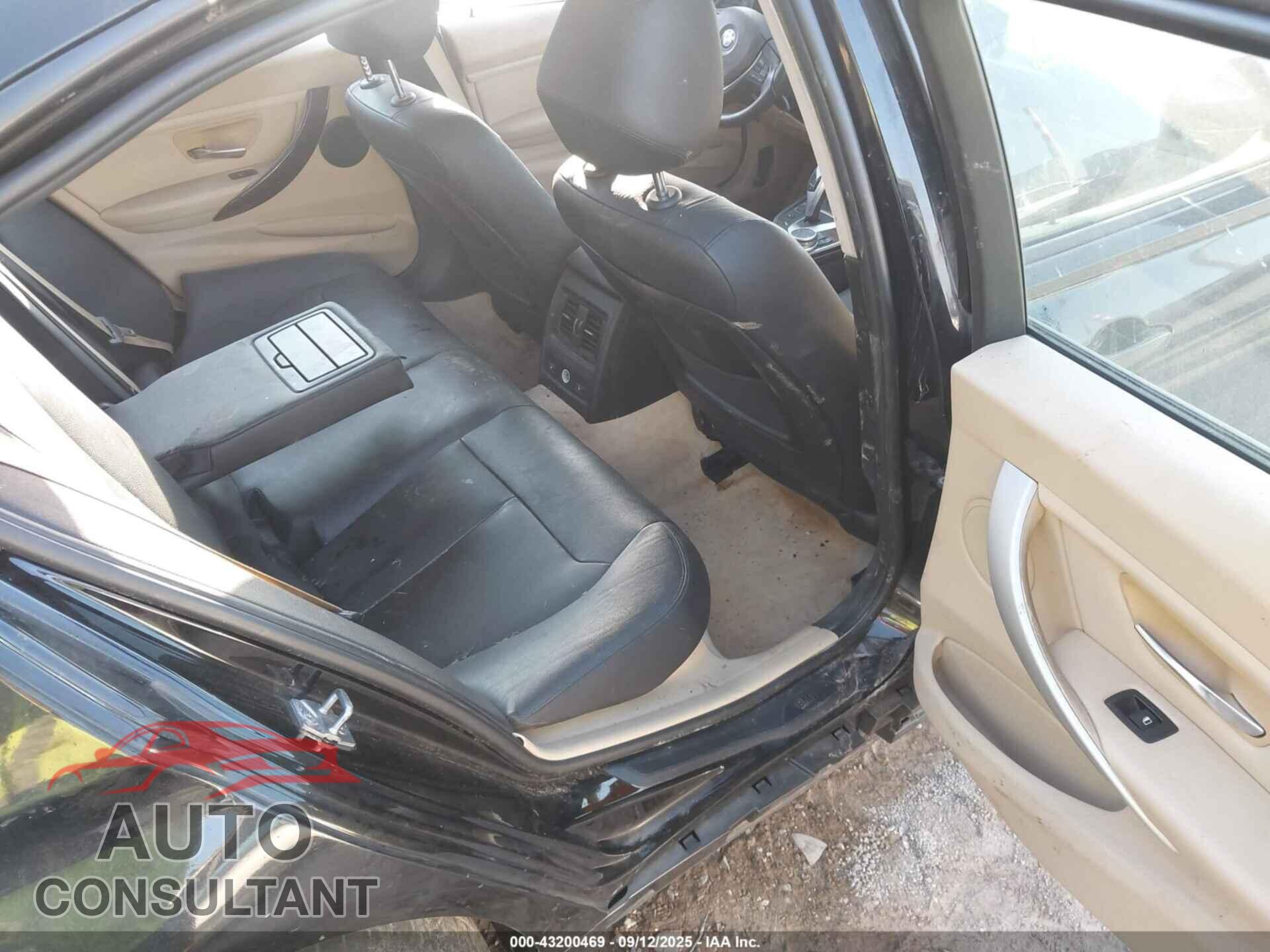 BMW 328I 2013 - WBA3A5C51DF601318