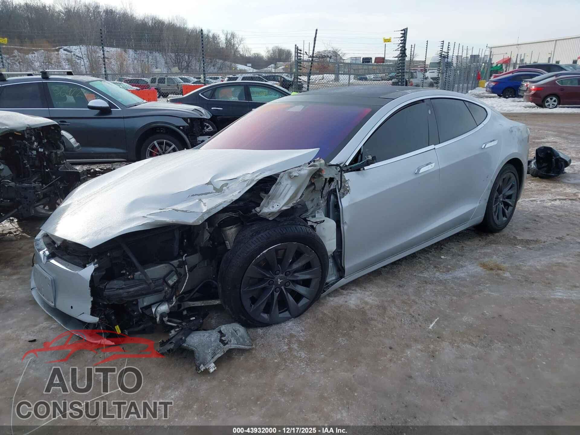 TESLA MODEL S 2017 - 5YJSA1E24HF217957