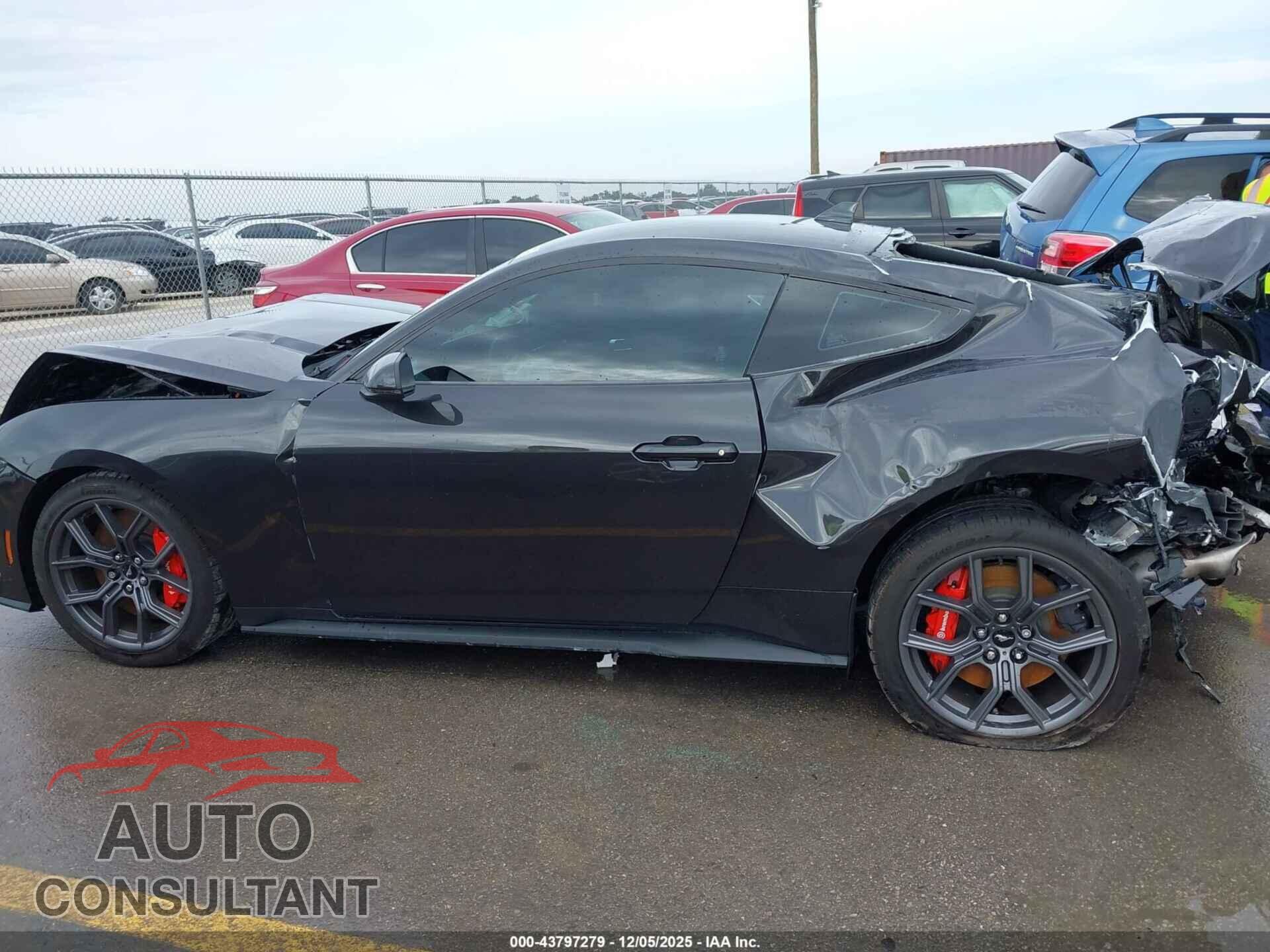 FORD MUSTANG 2024 - 1FA6P8TH4R5125871