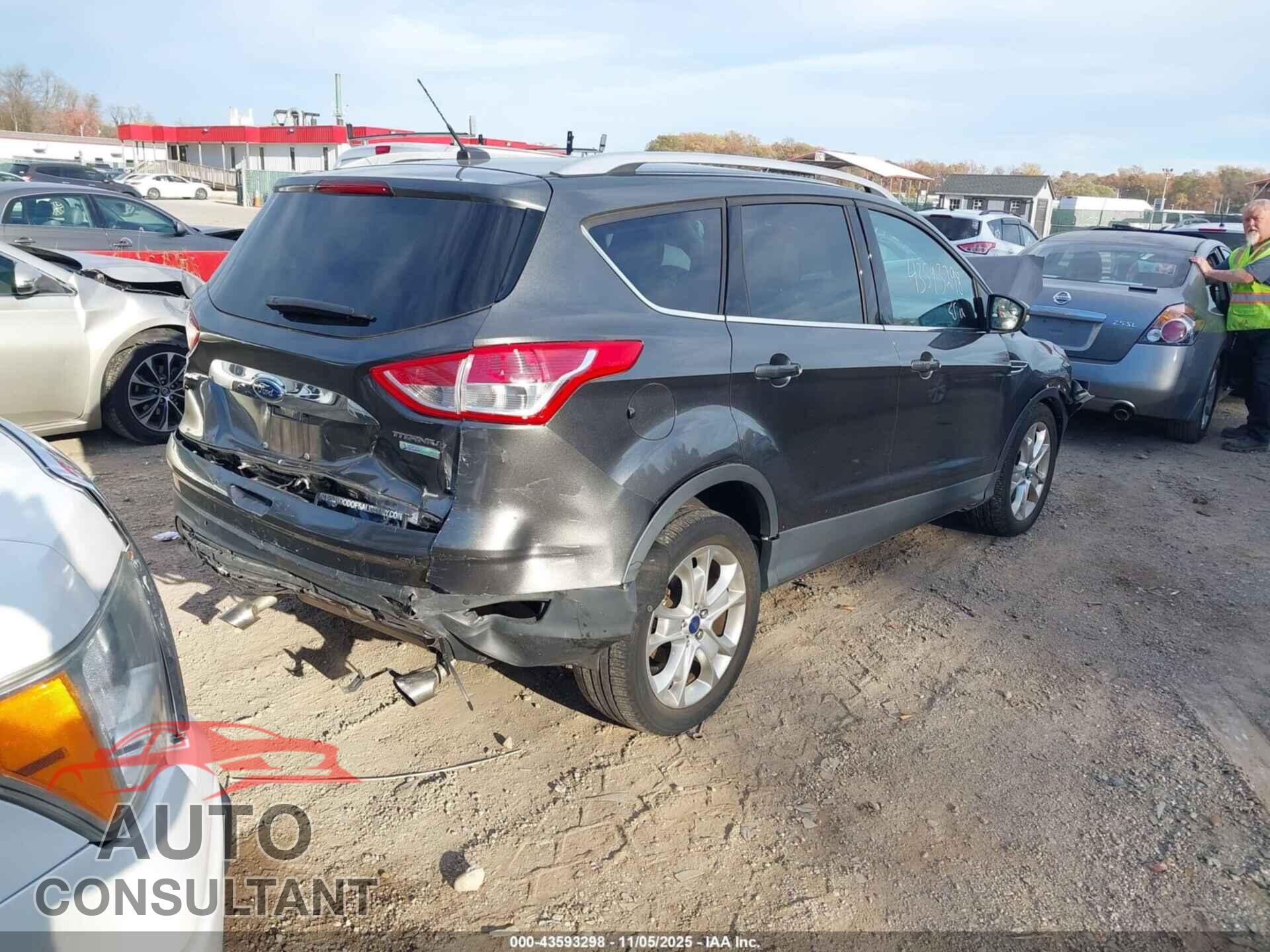 FORD ESCAPE 2015 - 1FMCU0J97FUC40724
