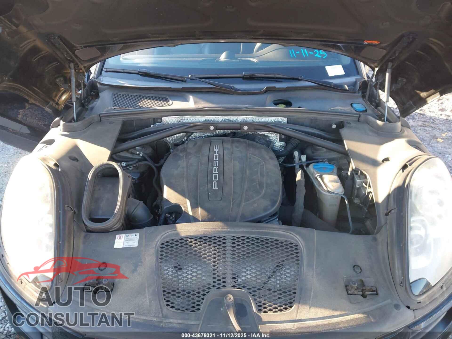 PORSCHE MACAN 2017 - WP1AA2A58HLB04204