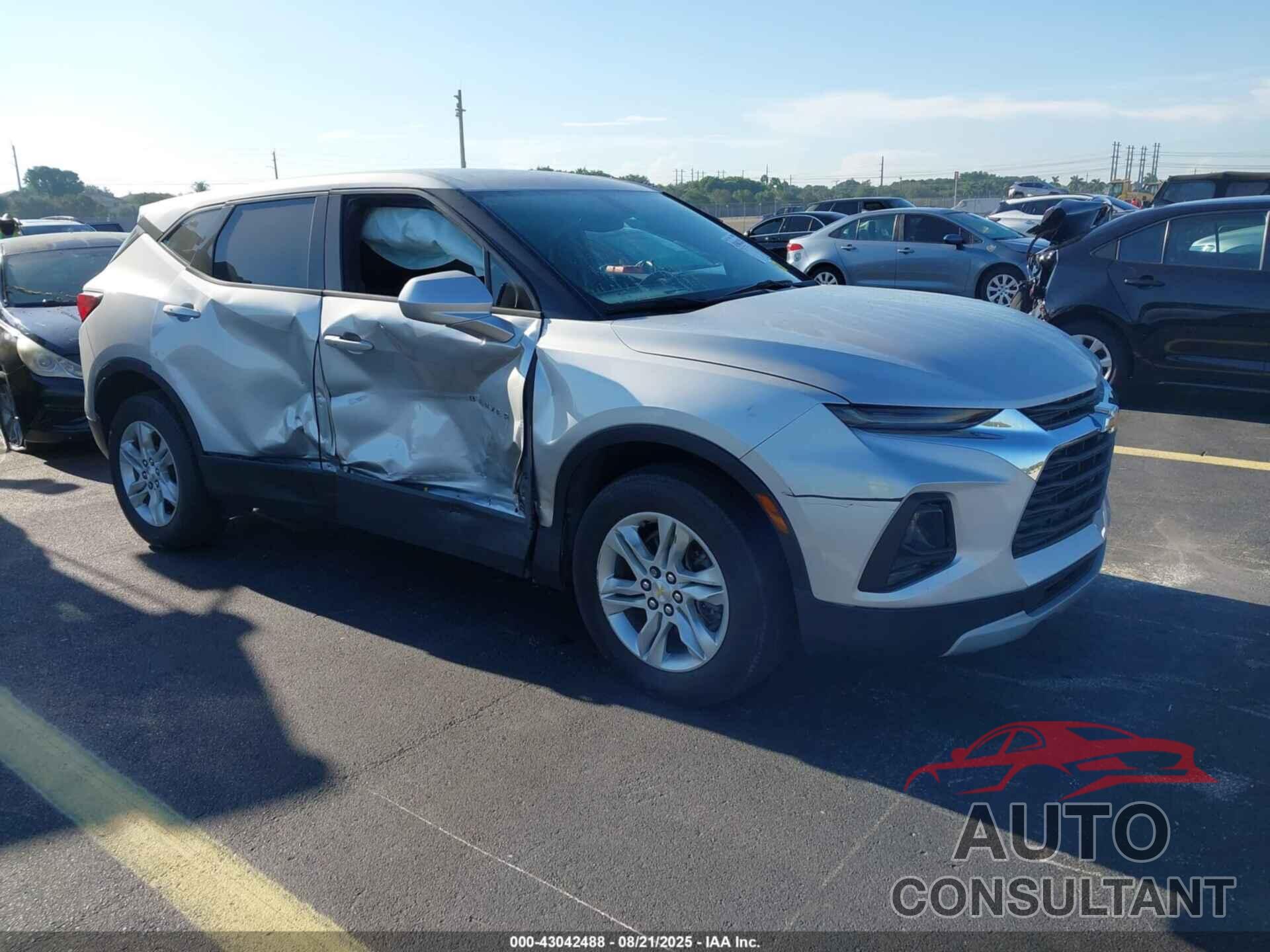 CHEVROLET BLAZER 2021 - 3GNKBBRA3MS504218