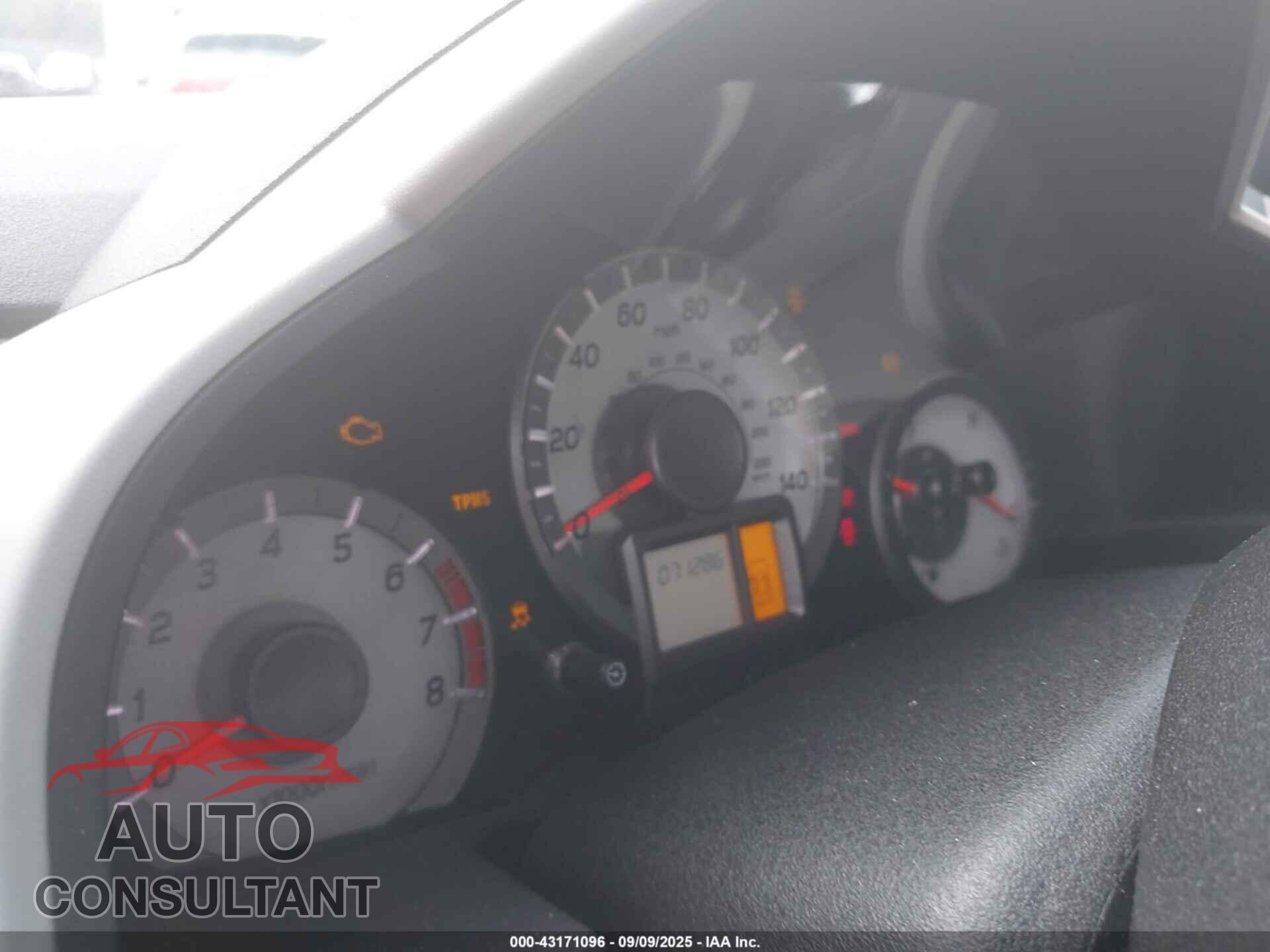 HONDA PILOT 2015 - 5FNYF3H22FB023573