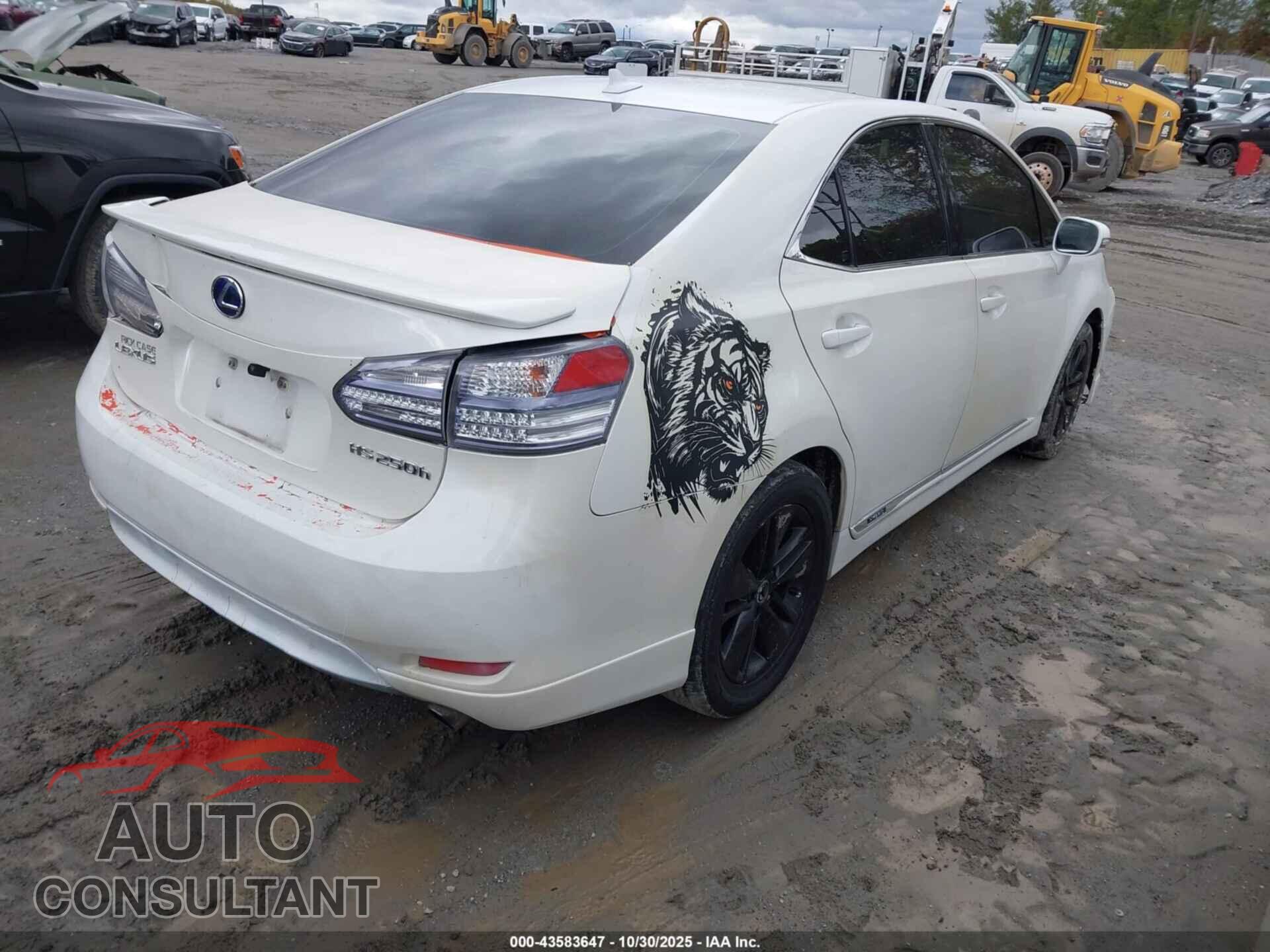 LEXUS HS 250H 2010 - JTHBB1BA5A2010817