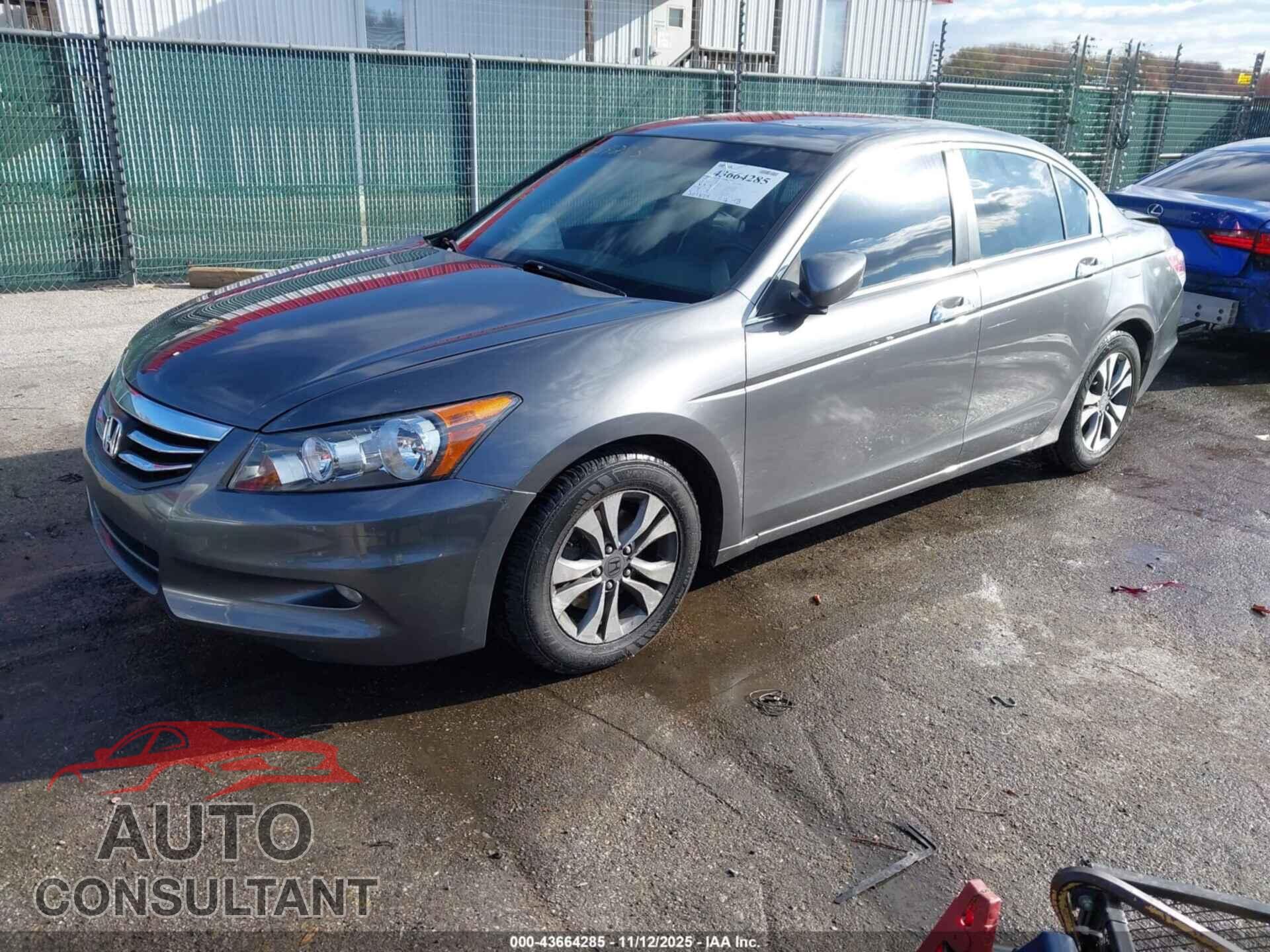 HONDA ACCORD 2012 - 1HGCP3F82CA026820