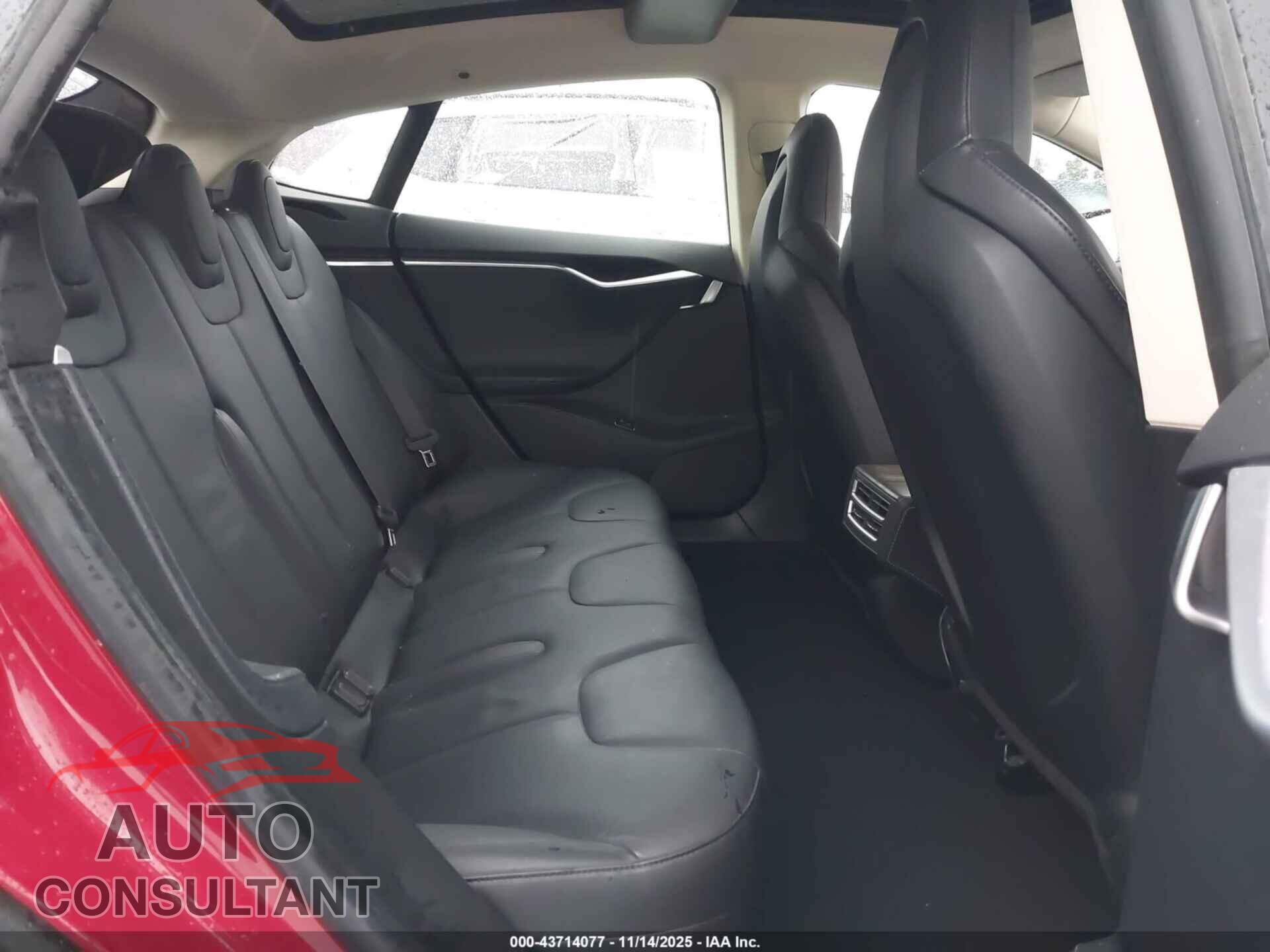 TESLA MODEL S 2013 - 5YJSA1DN3DFP25861