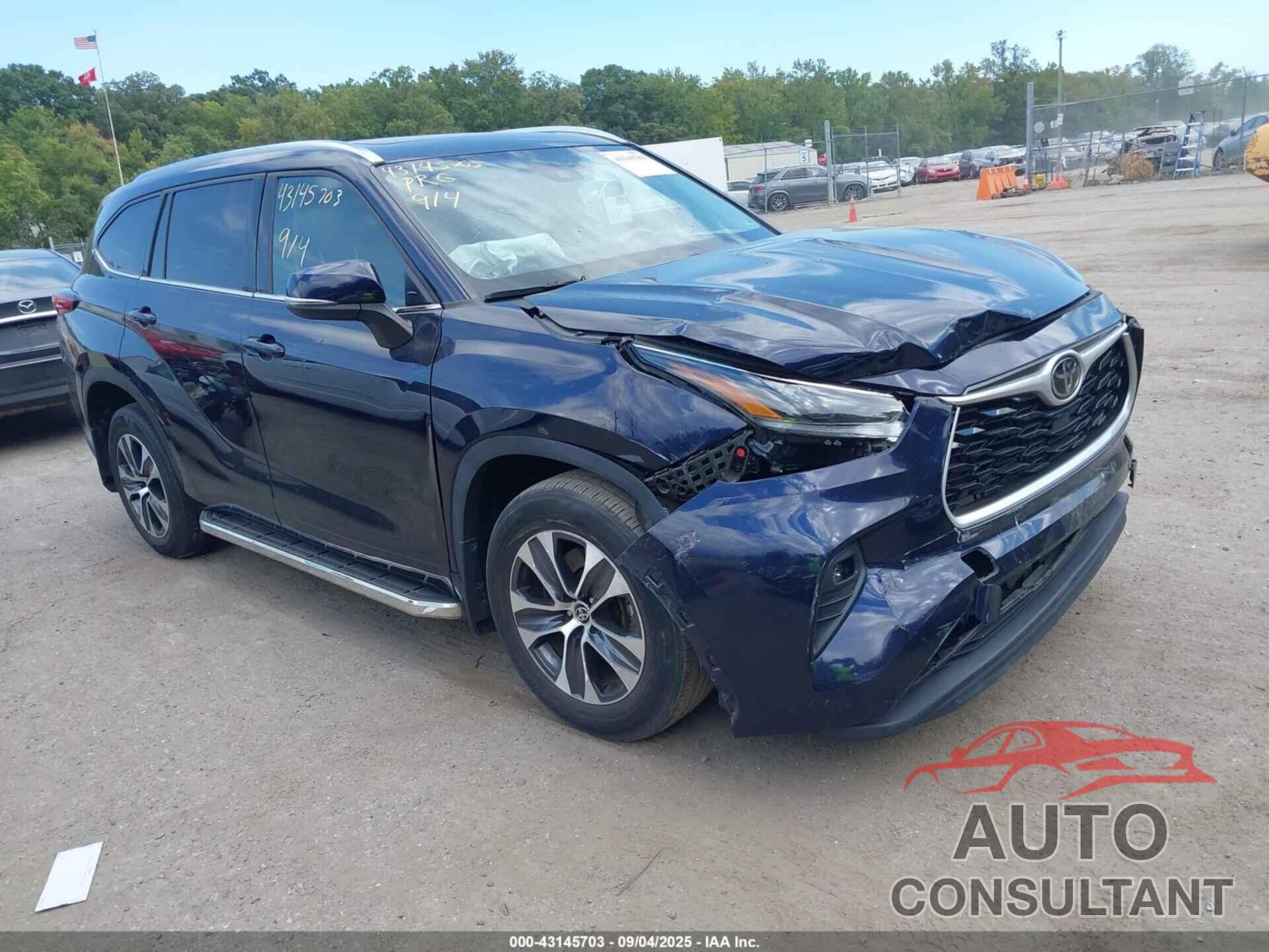 TOYOTA HIGHLANDER 2021 - 5TDGZRBH9MS558251