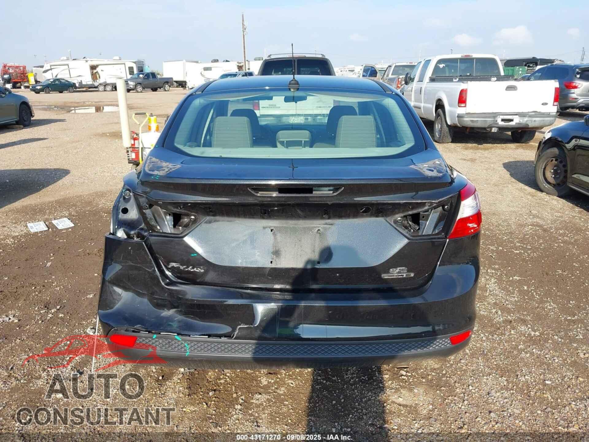 FORD FOCUS 2012 - 1FAHP3F2XCL413366