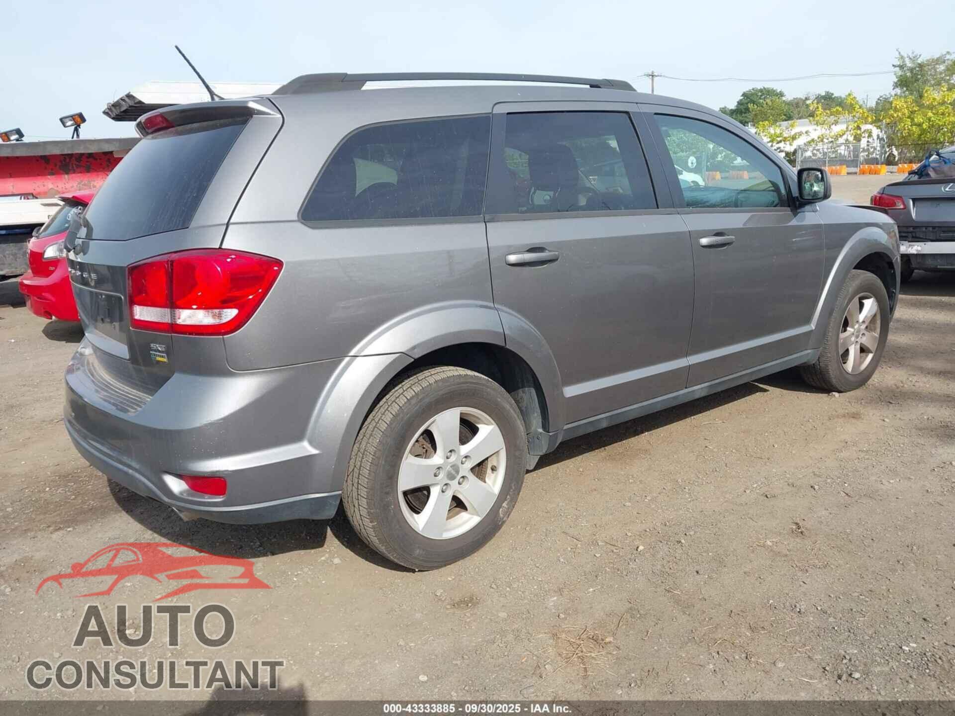 DODGE JOURNEY 2012 - 3C4PDCBG8CT332984