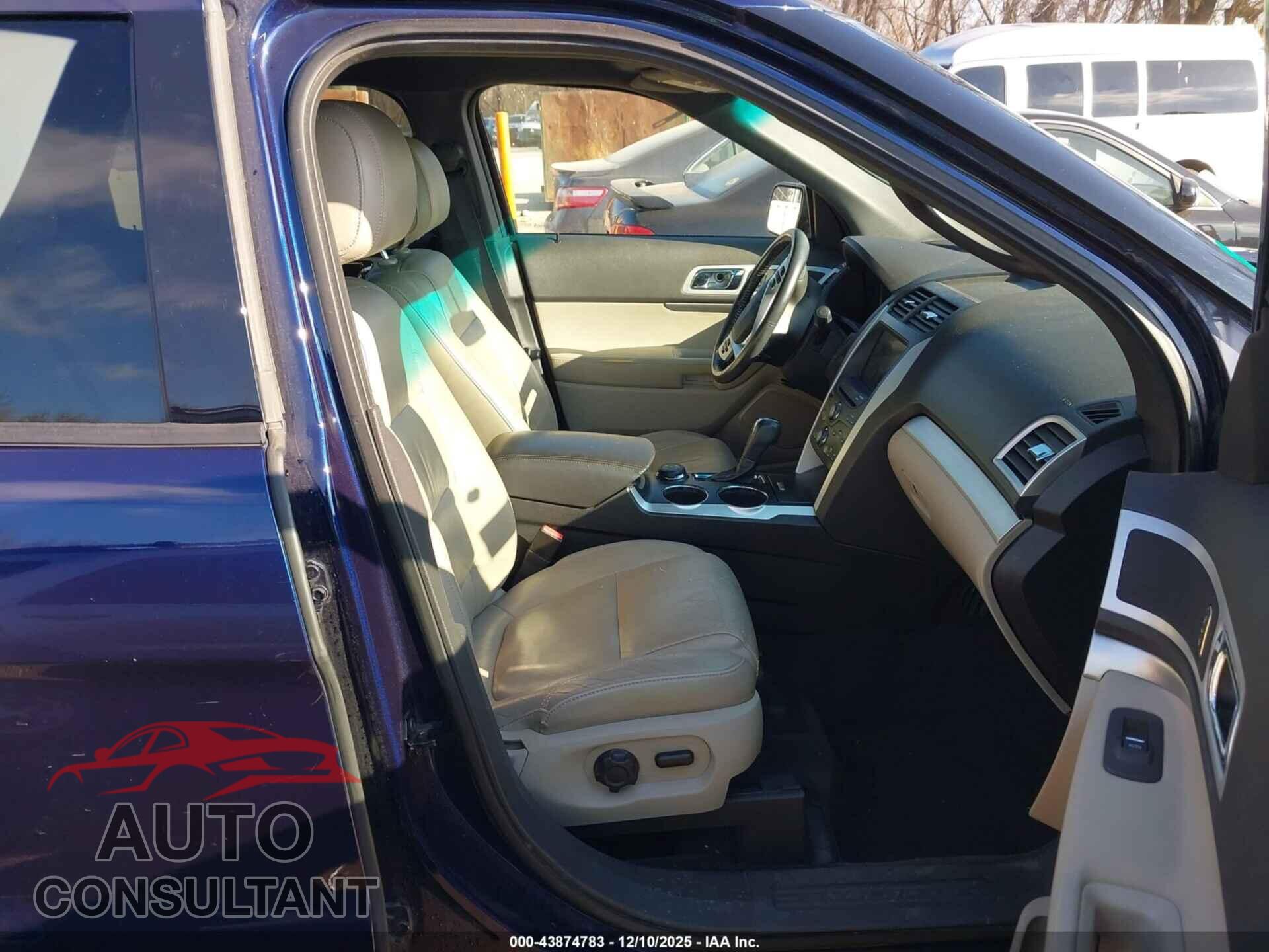 FORD EXPLORER 2011 - 1FMHK8D87BGA03205