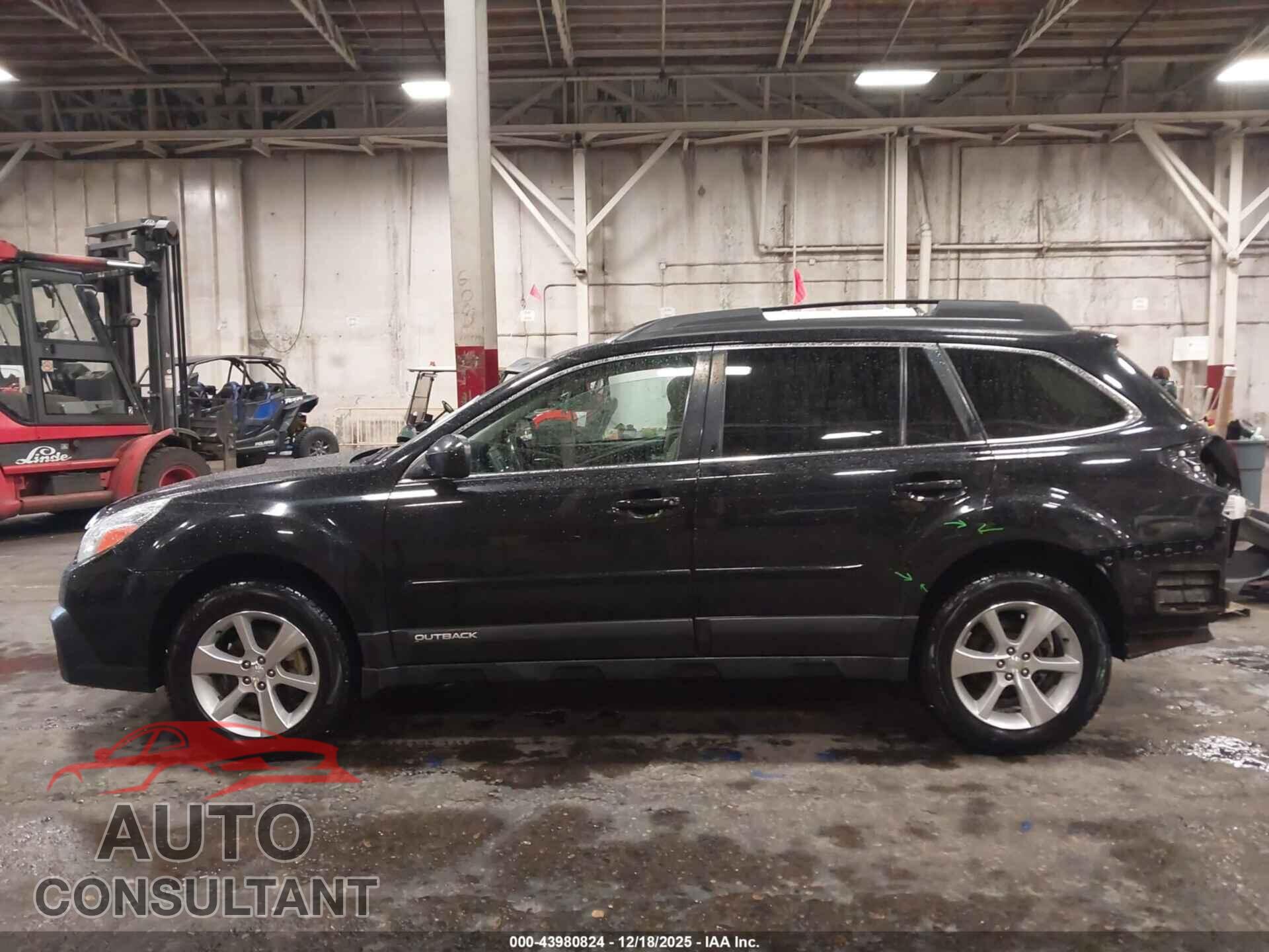 SUBARU OUTBACK 2014 - 4S4BRBLC4E3207993