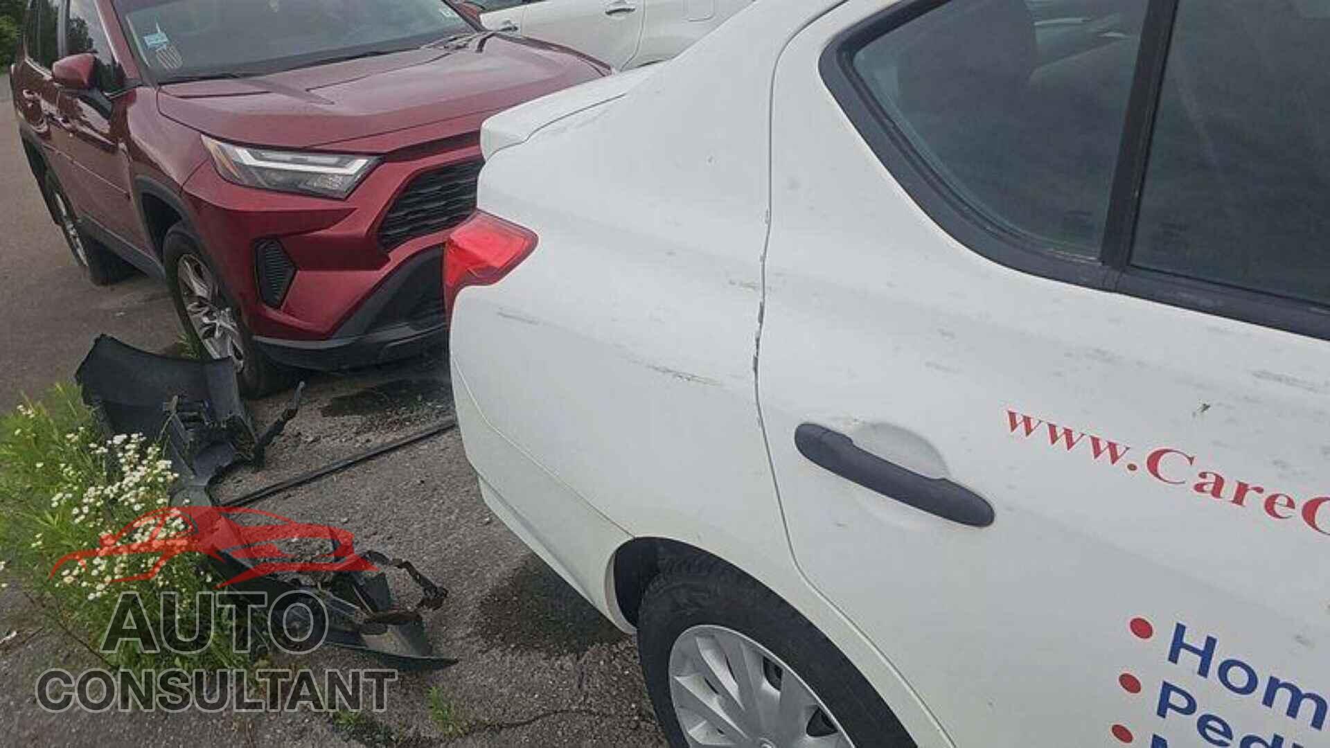 NISSAN VERSA 2017 - 3N1CN7AP3HL904445