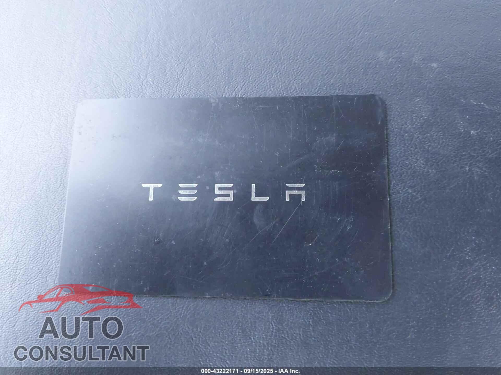 TESLA MODEL 3 2020 - 5YJ3E1EB9LF618051