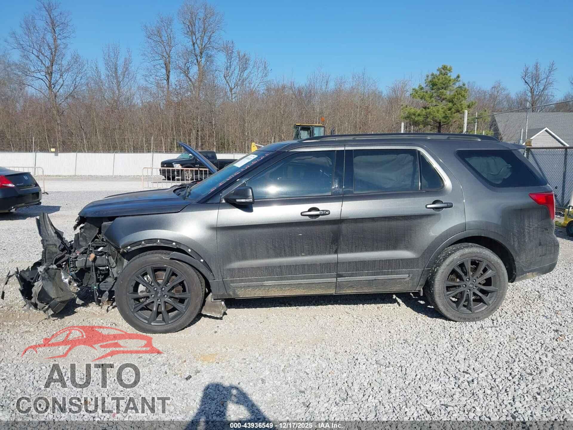 FORD EXPLORER 2018 - 1FM5K7D82JGC63202