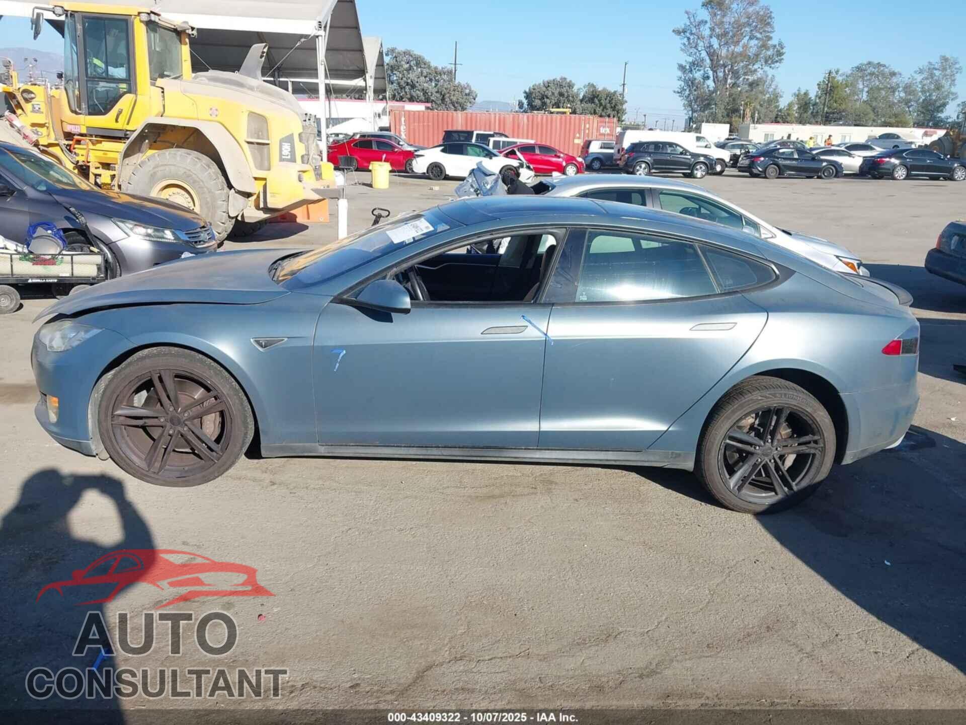 TESLA MODEL S 2013 - 5YJSA1CP1DFP18118