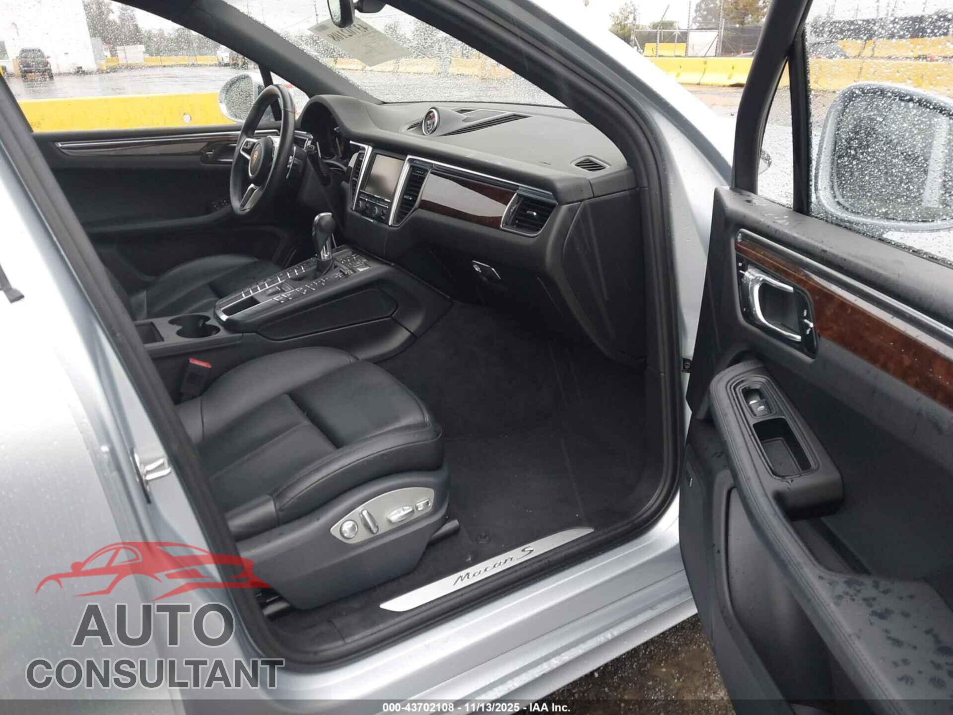 PORSCHE MACAN 2015 - WP1AB2A5XFLB42480