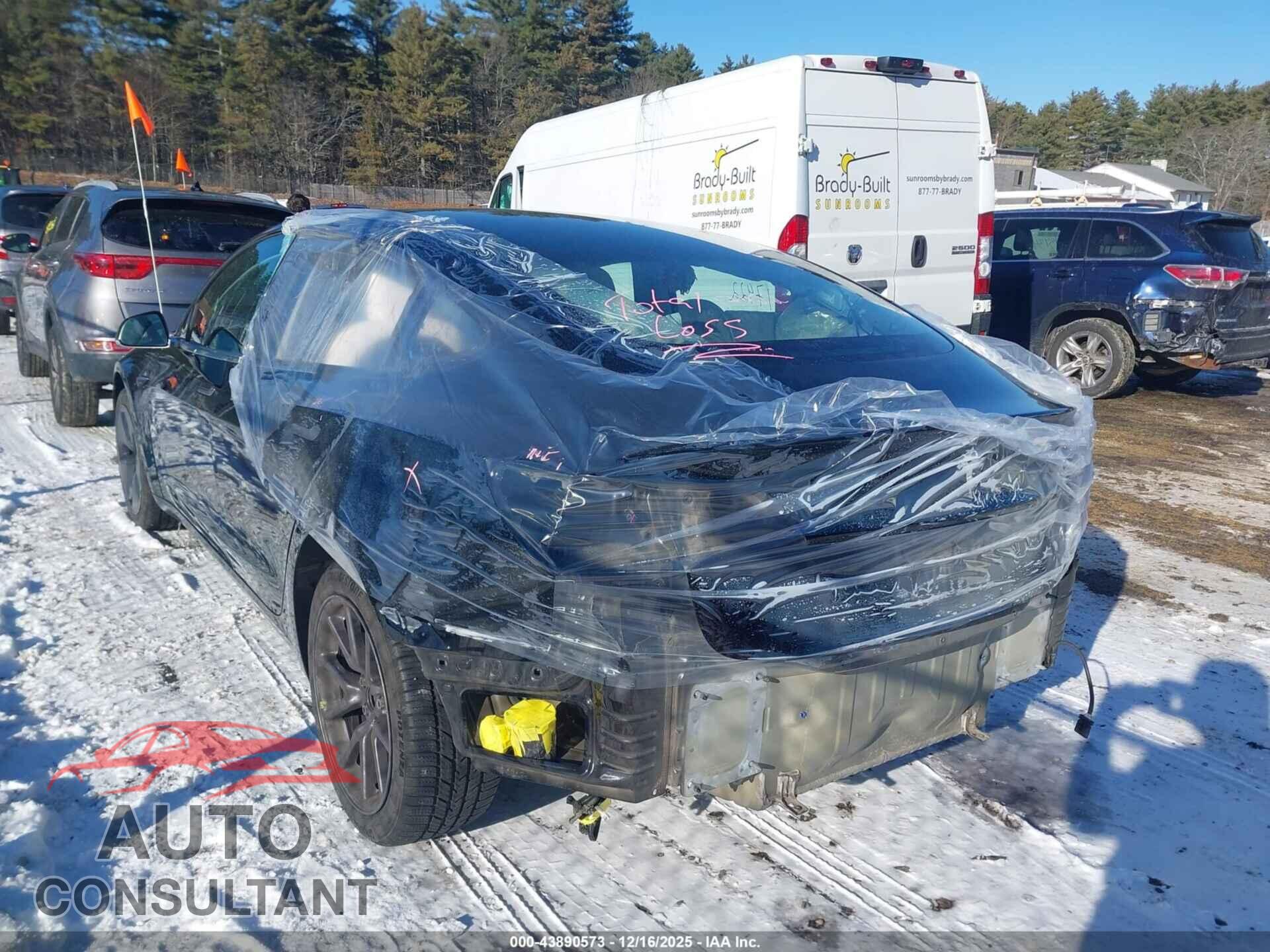 TESLA MODEL 3 2018 - 5YJ3E1EAXJF155311