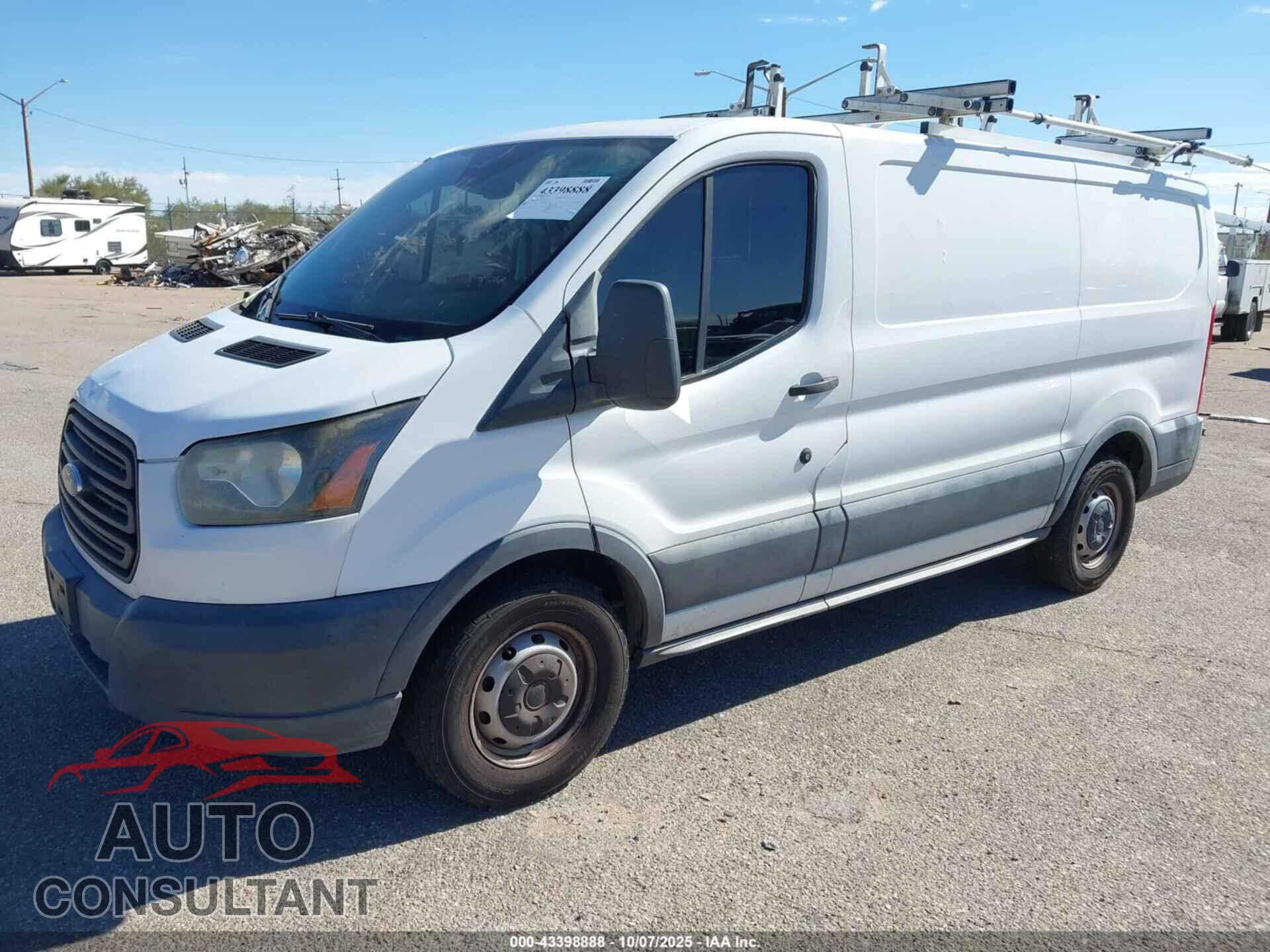 FORD TRANSIT-150 2017 - 1FTYE1ZM5HKB32610