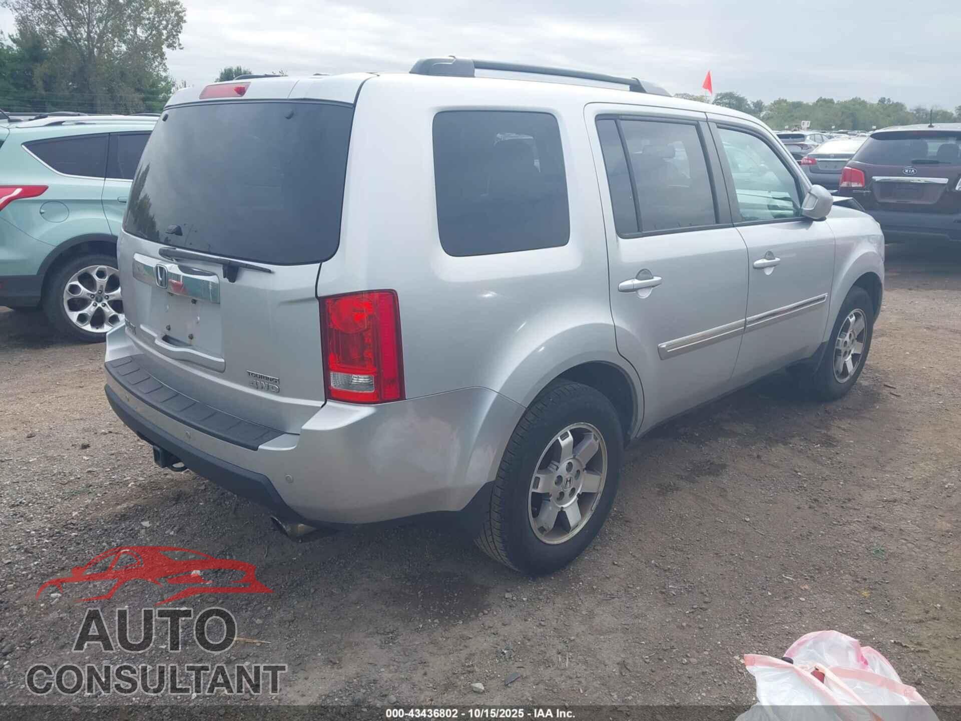 HONDA PILOT 2011 - 5FNYF4H95BB084719
