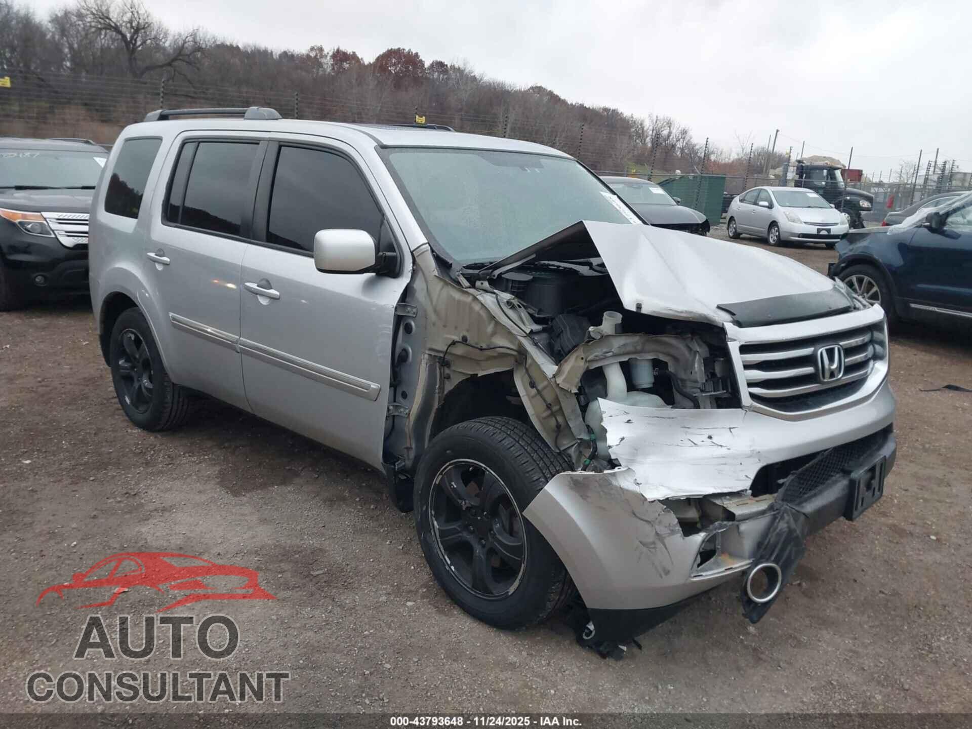 HONDA PILOT 2013 - 5FNYF4H54DB078300