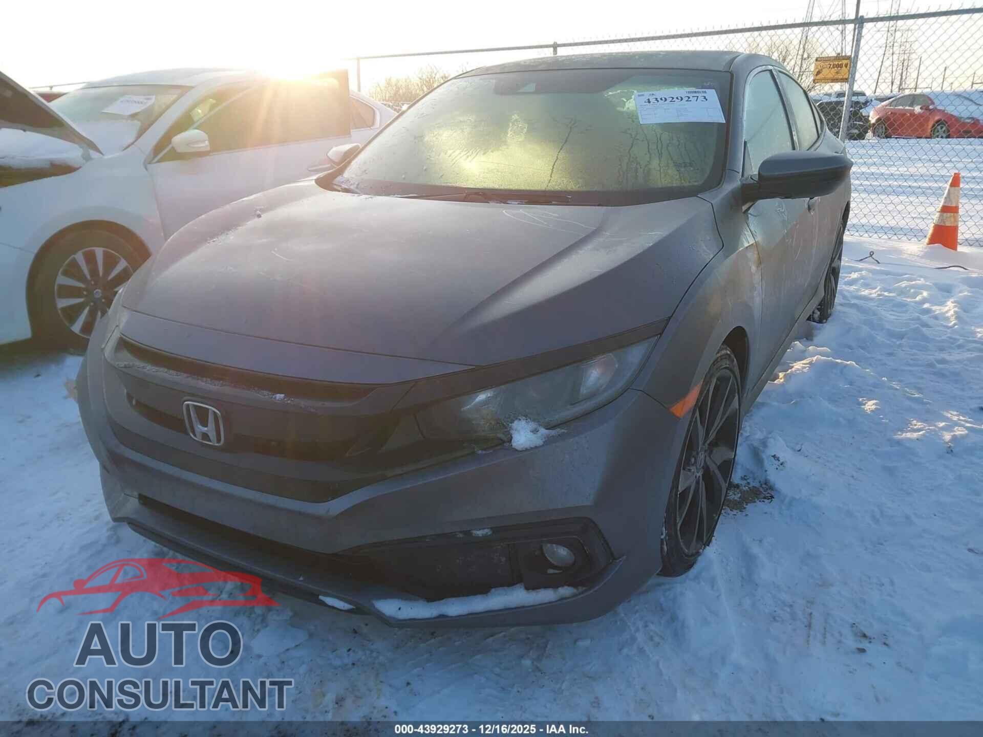 HONDA CIVIC 2021 - 2HGFC2F80MH555558