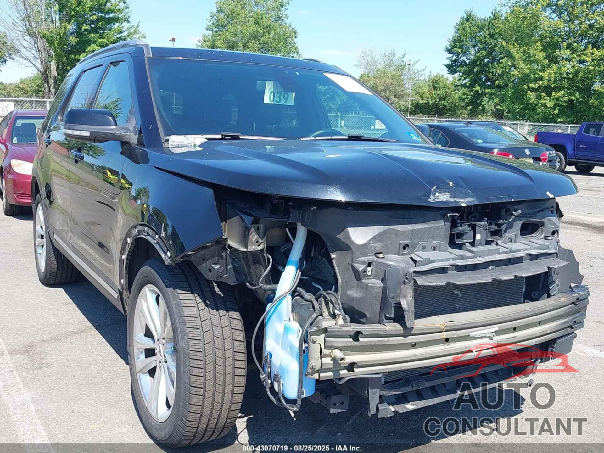 FORD EXPLORER 2018 - 1FM5K8D82JGB50355