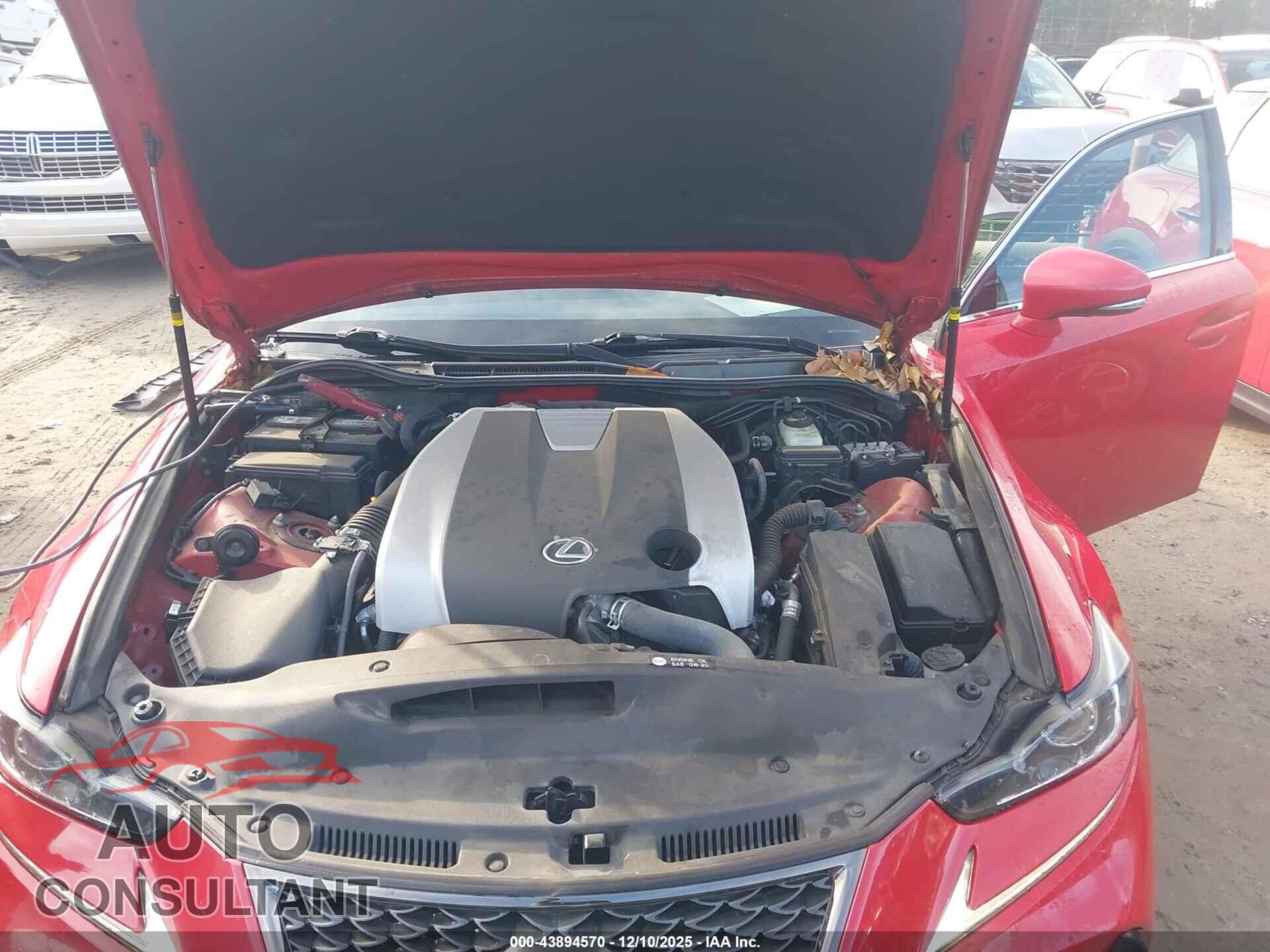 LEXUS IS 300 2017 - JTHCM1D27H5015367