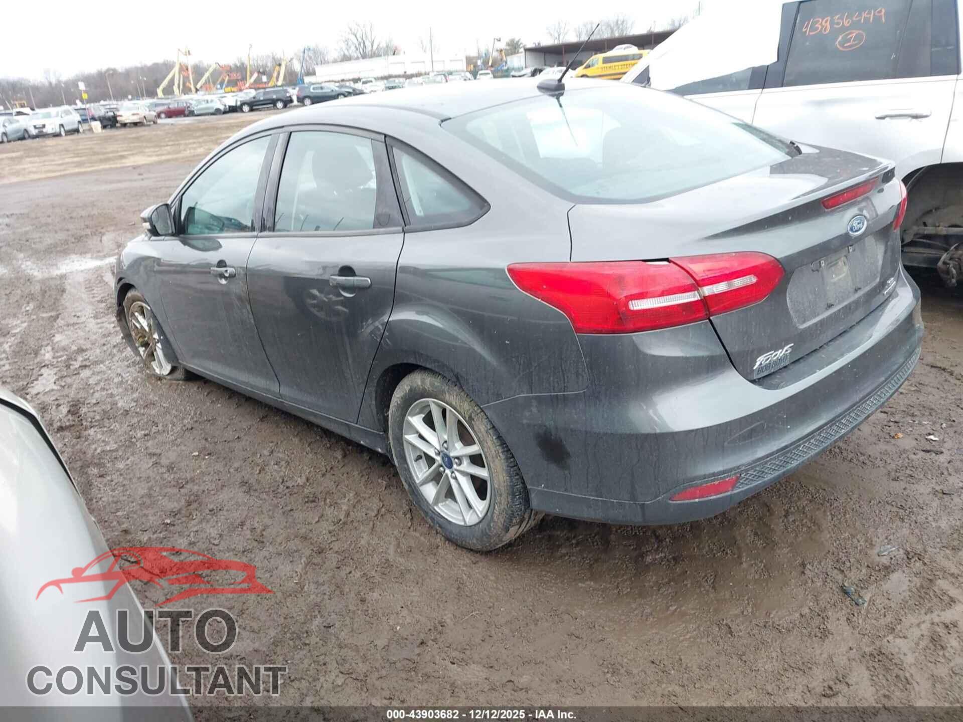 FORD FOCUS 2016 - 1FADP3F23GL211490