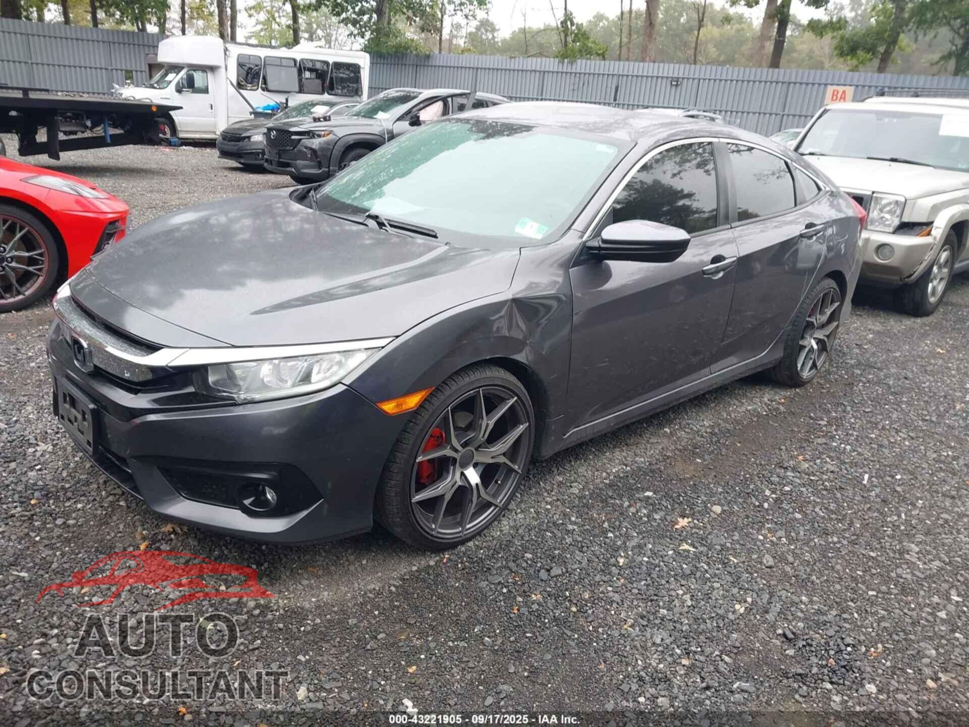 HONDA CIVIC 2017 - 19XFC2F55HE224609