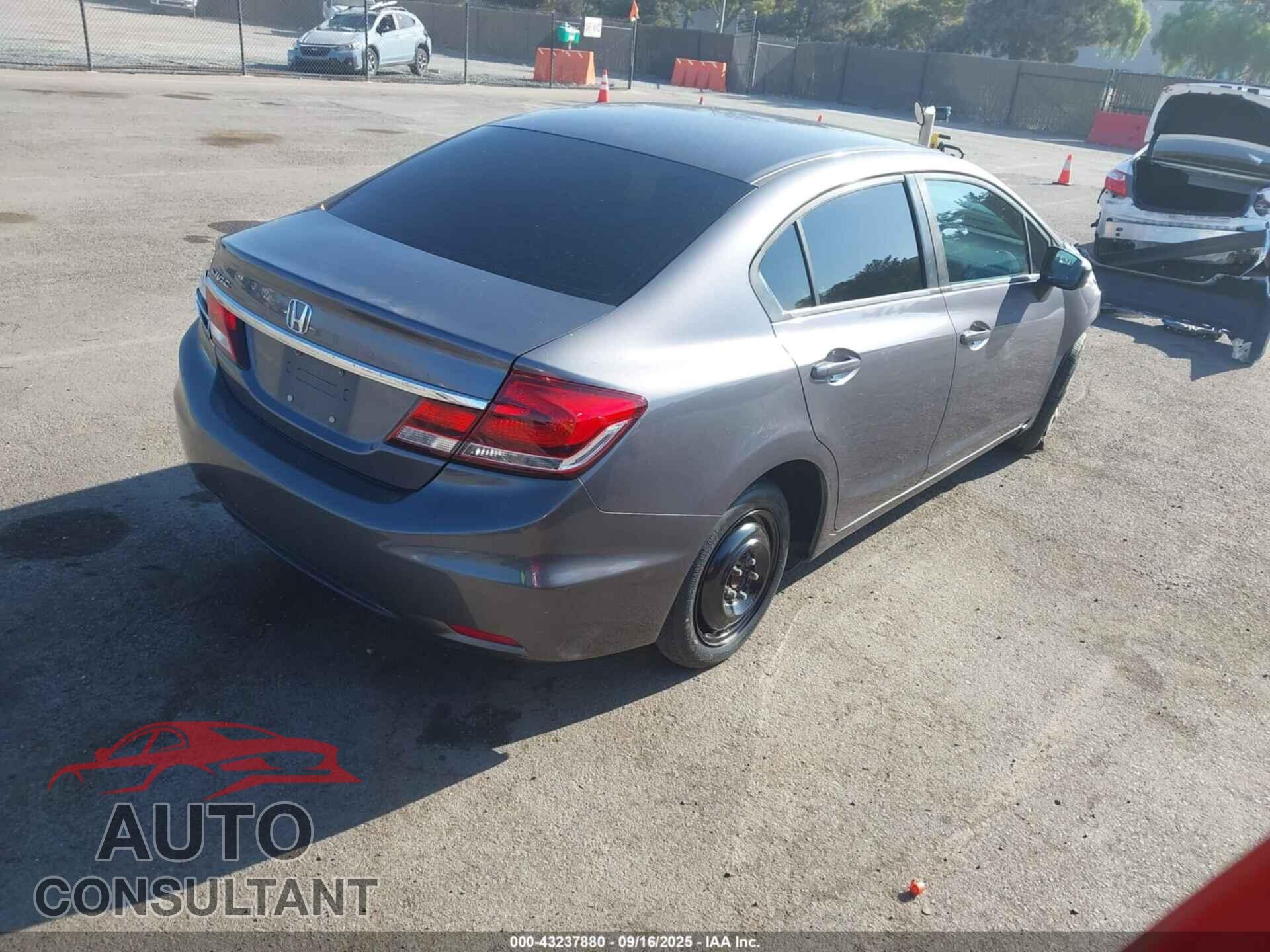 HONDA CIVIC 2014 - 19XFB2F50EE217159